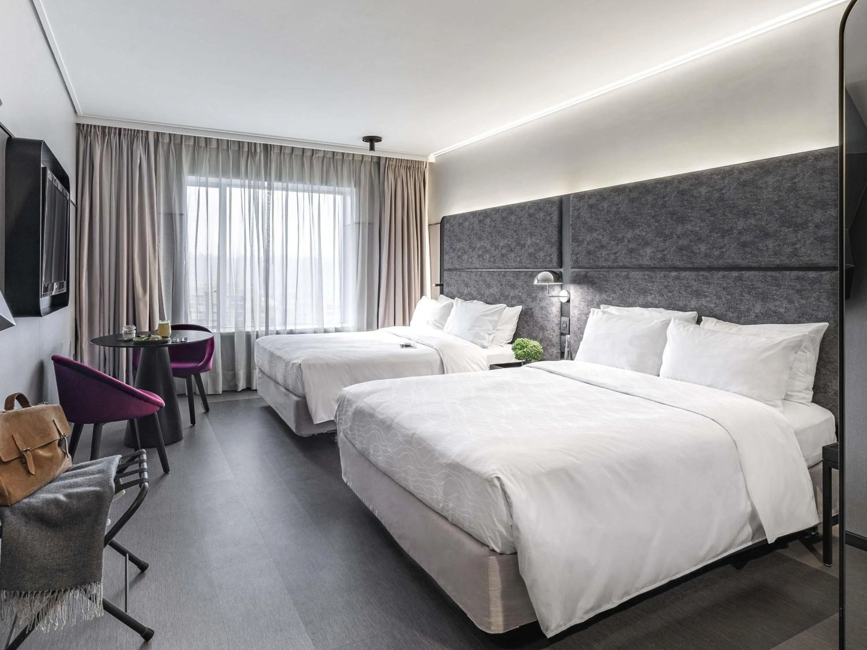 Executive Room with Two Queen Size bed in Pullman Santiago Vitacura