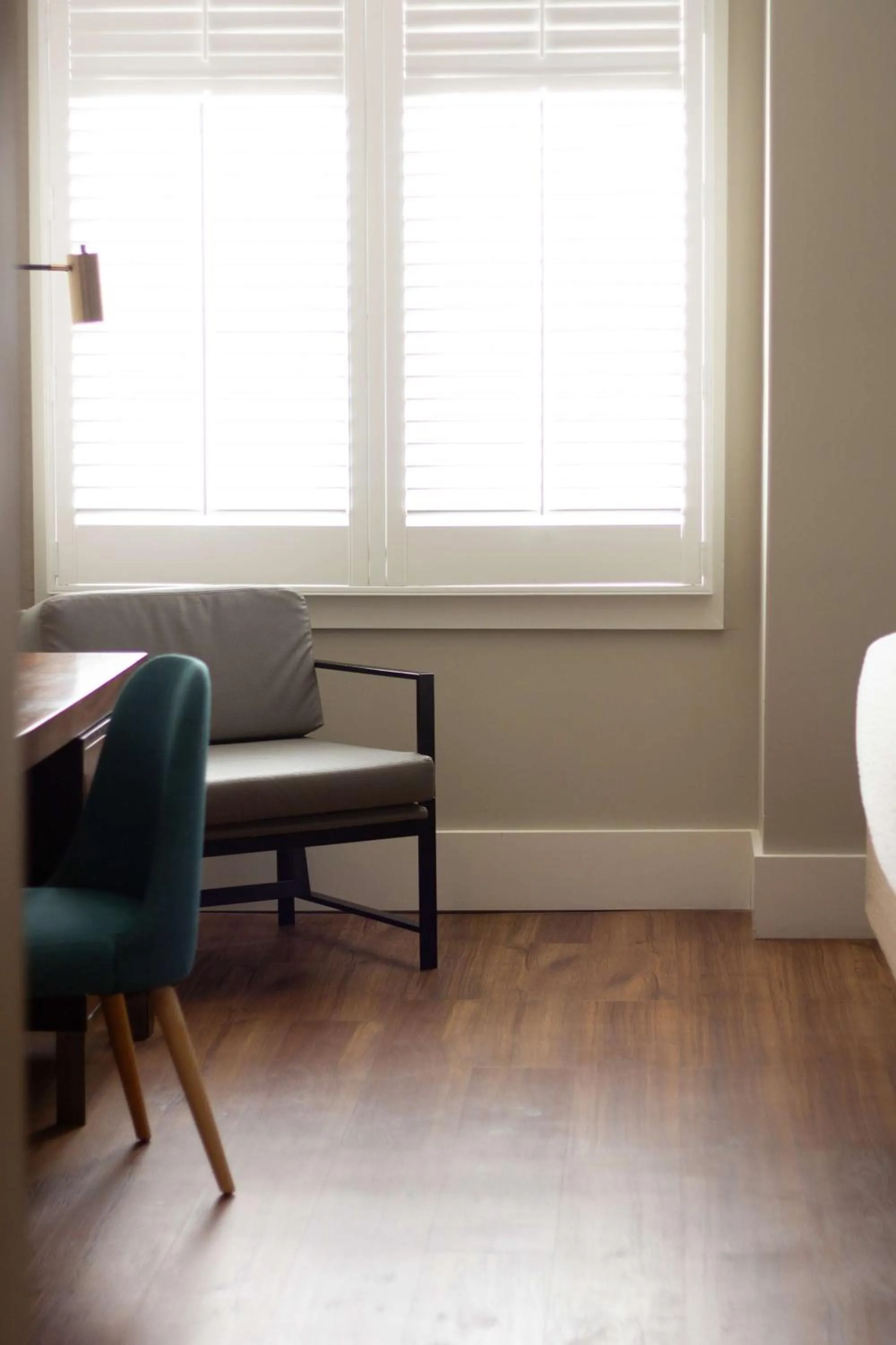 Deluxe King Room in Hotel Petaluma, Tapestry Collection by Hilton