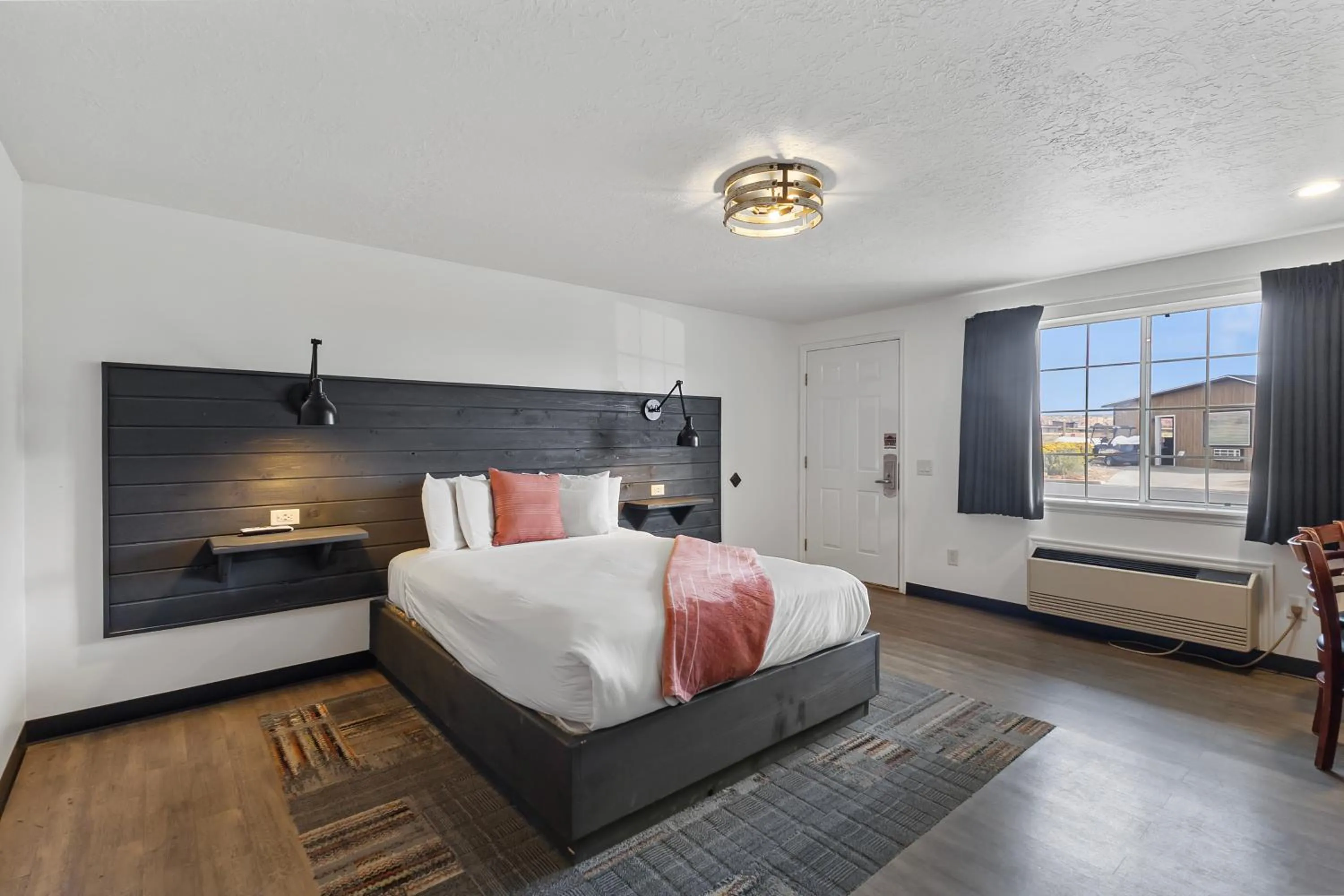 Queen Room in Broken Spur Inn & Steakhouse