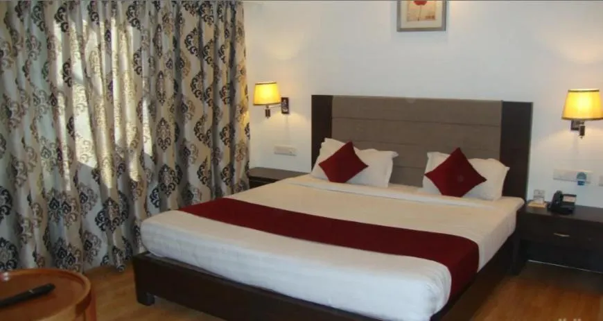 Standard Double Room - single occupancy in Hotel Aditya
