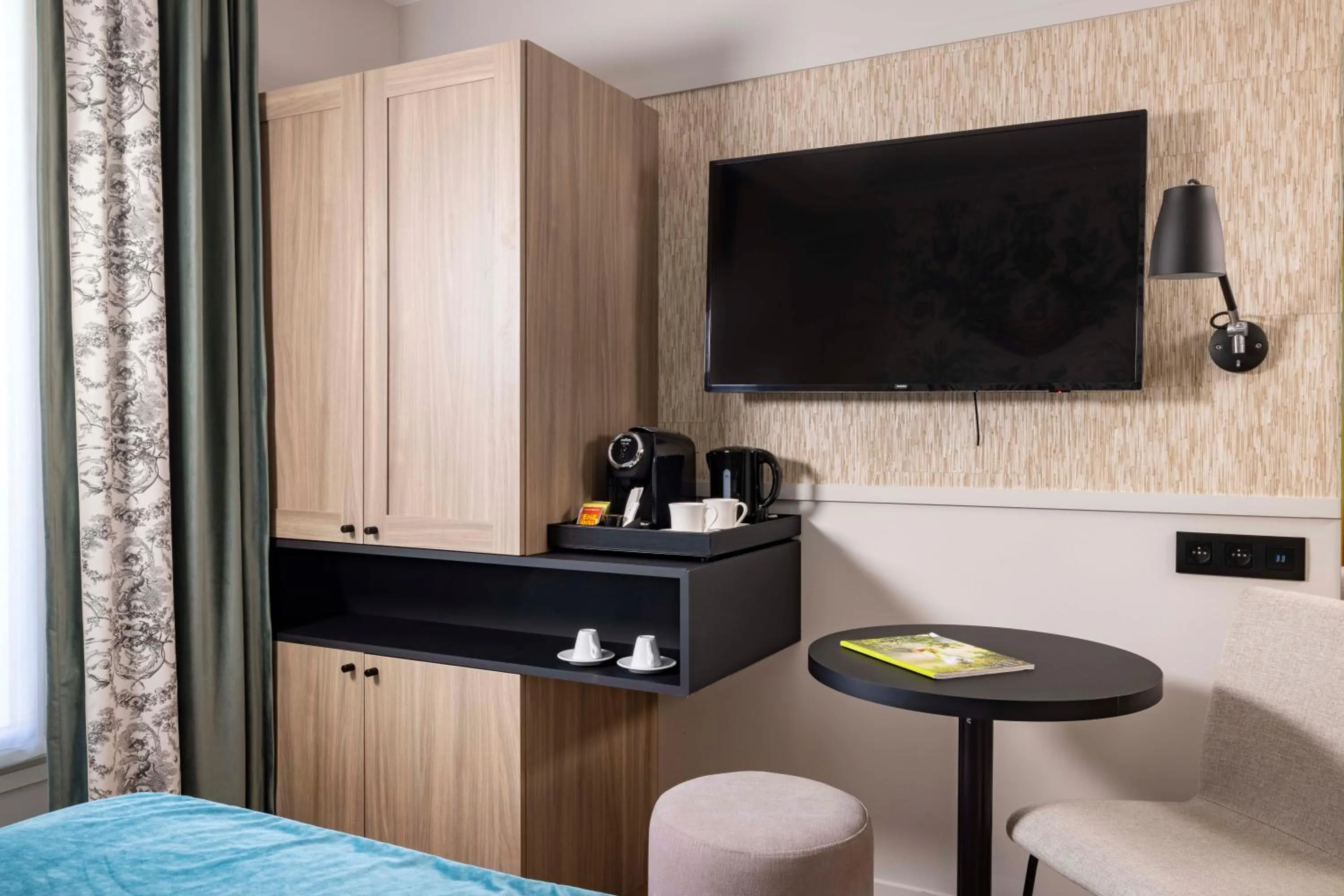 Comfort Double or Twin Room in Grand Hôtel Lévêque