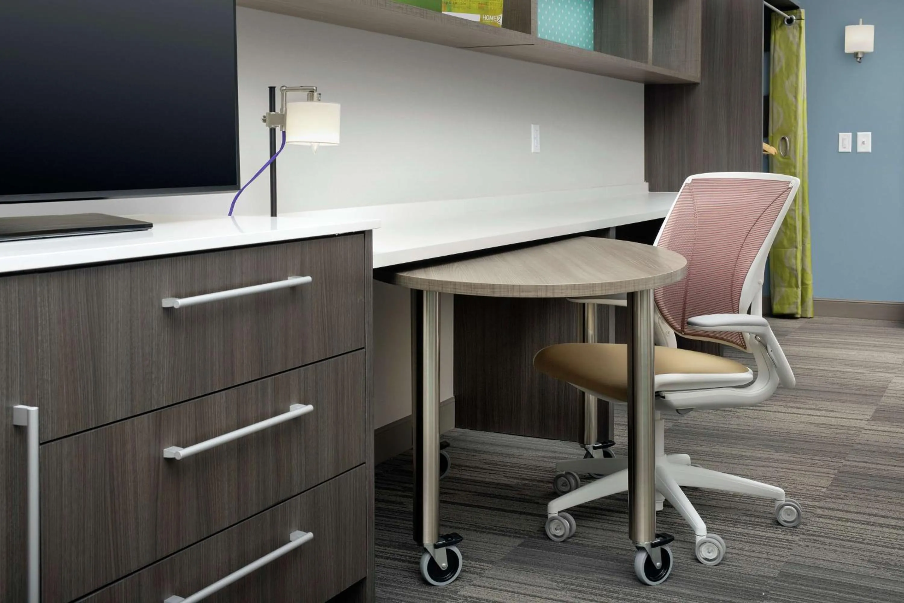 King Studio with Roll-In Shower - Disability Access/Non-Smoking in Home2 Suites By Hilton Phoenix Airport South