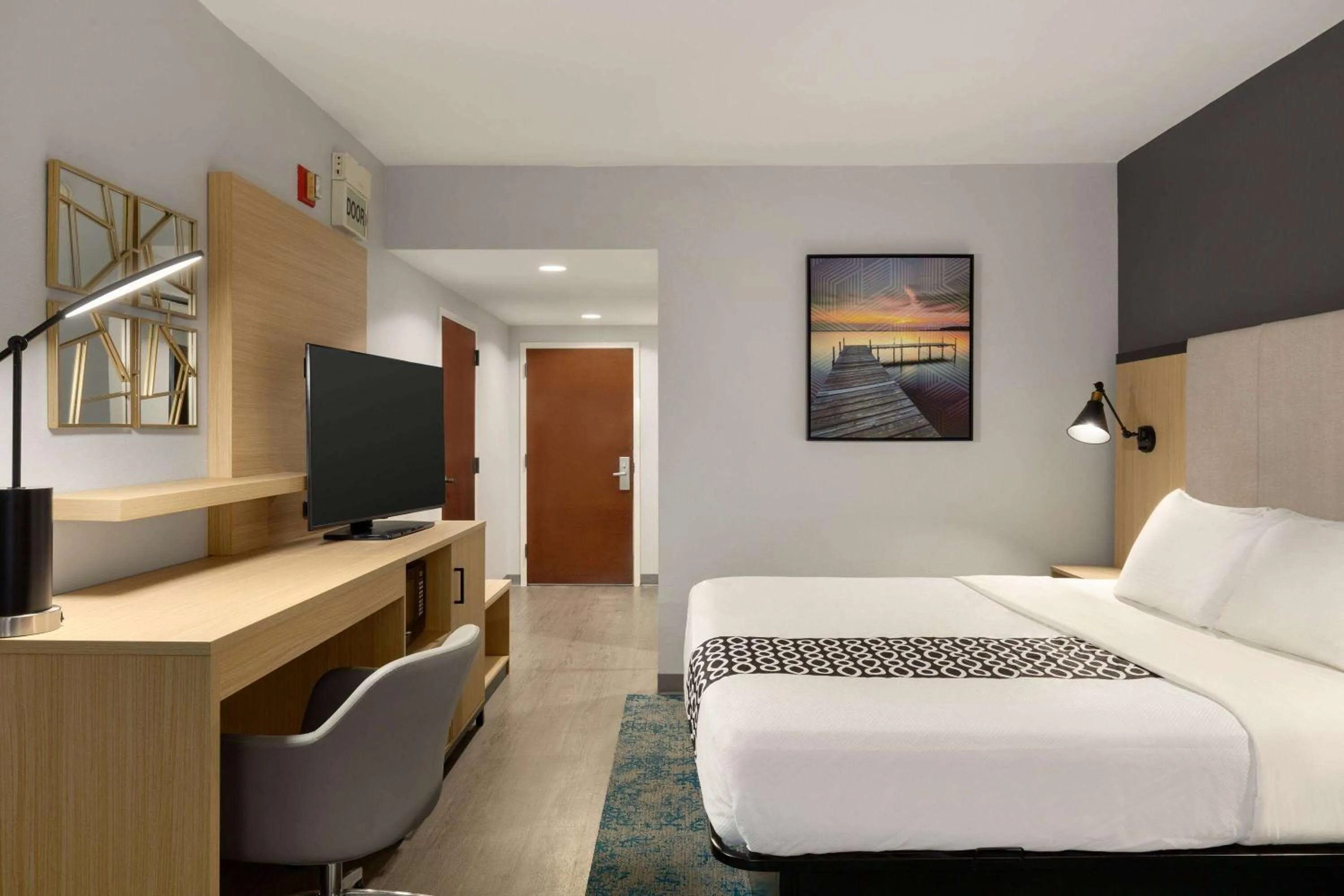 King Room - Mobility Access/Non-Smoking in La Quinta Inn & Suites by Wyndham Selma/Smithfield I-95