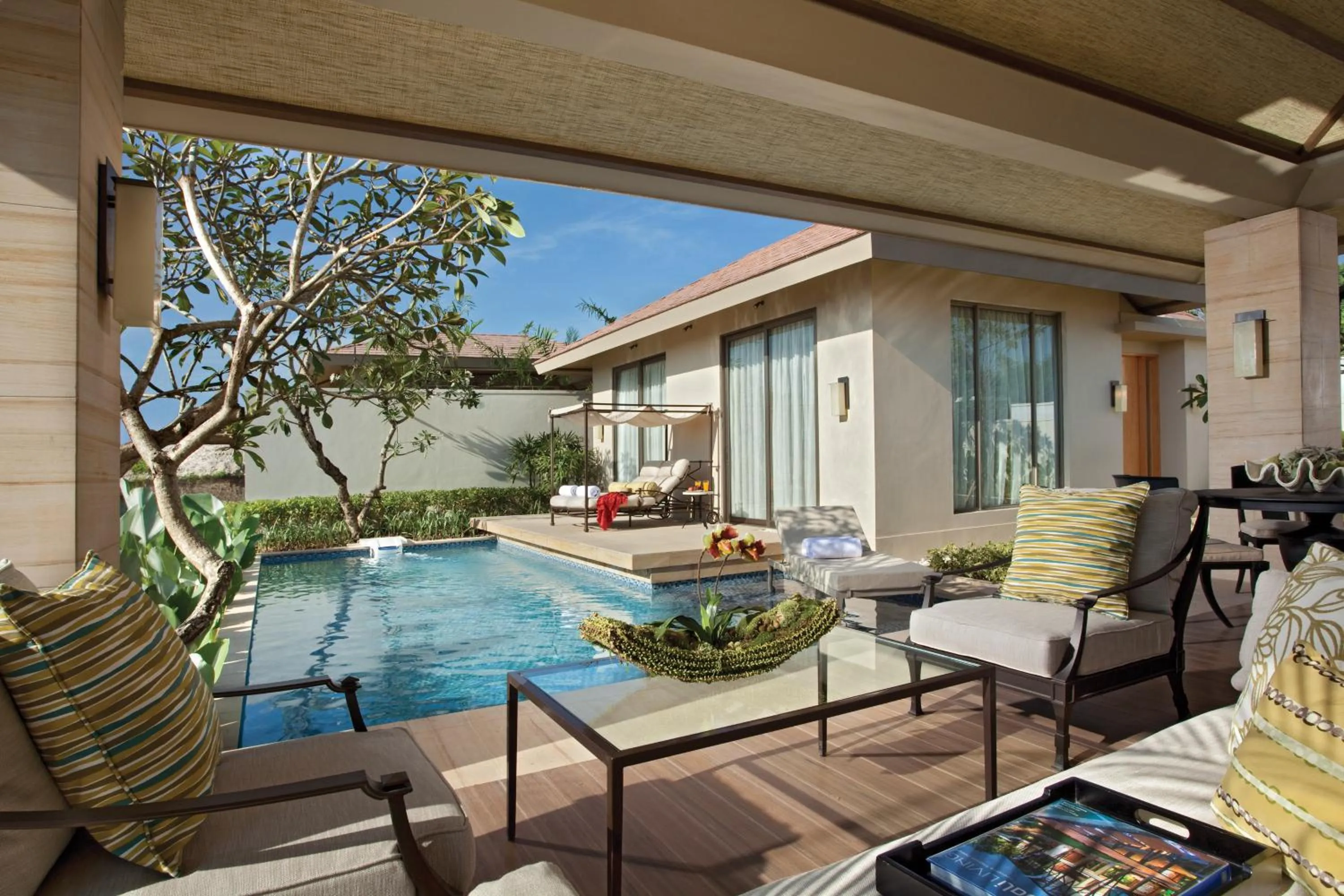 One-Bedroom Villa Ocean View in Mulia Villas