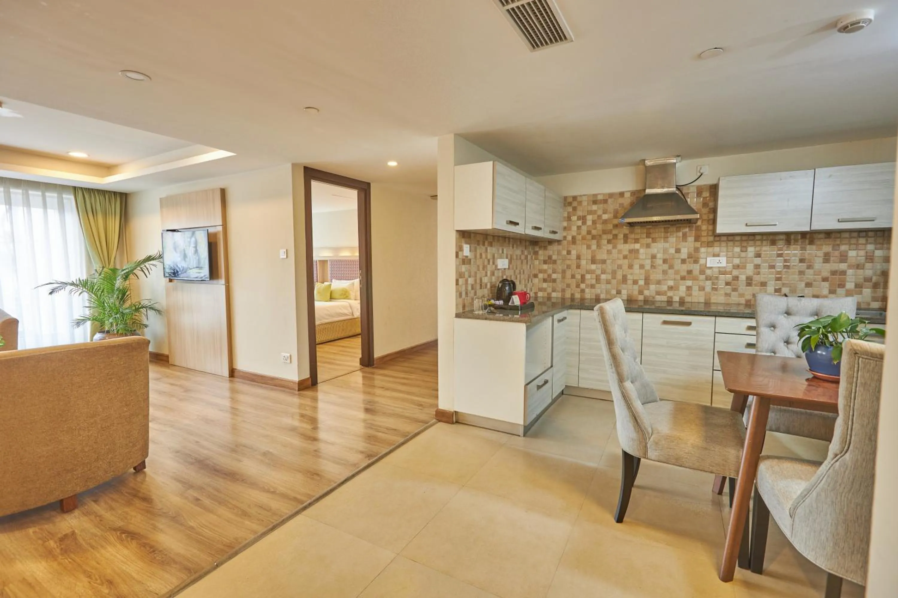 Three-Bedroom Apartment  in Hotel Crowne Imperial