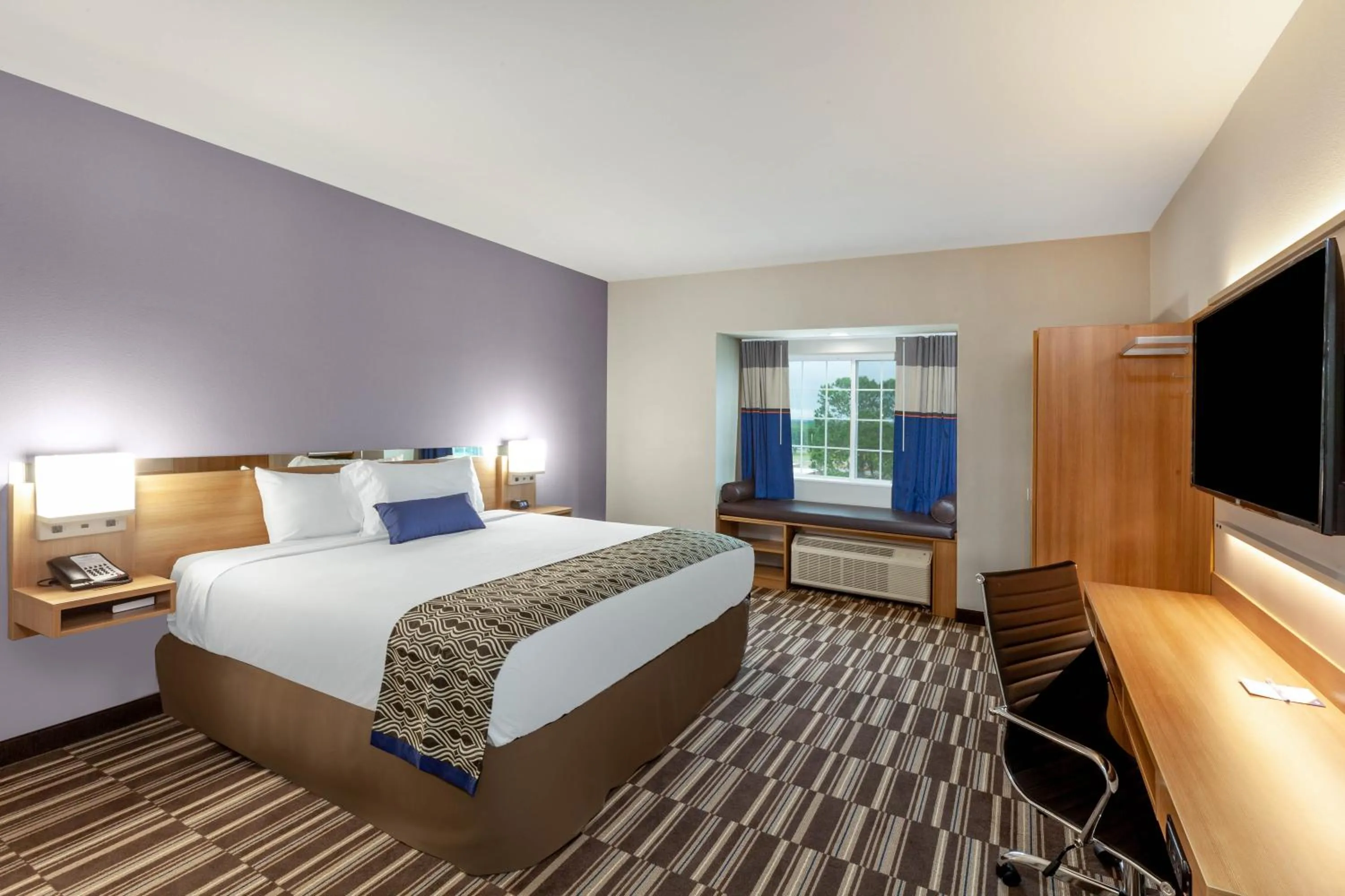 King Room - Non-Smoking in Microtel Inn & Suites by Wyndham College Station