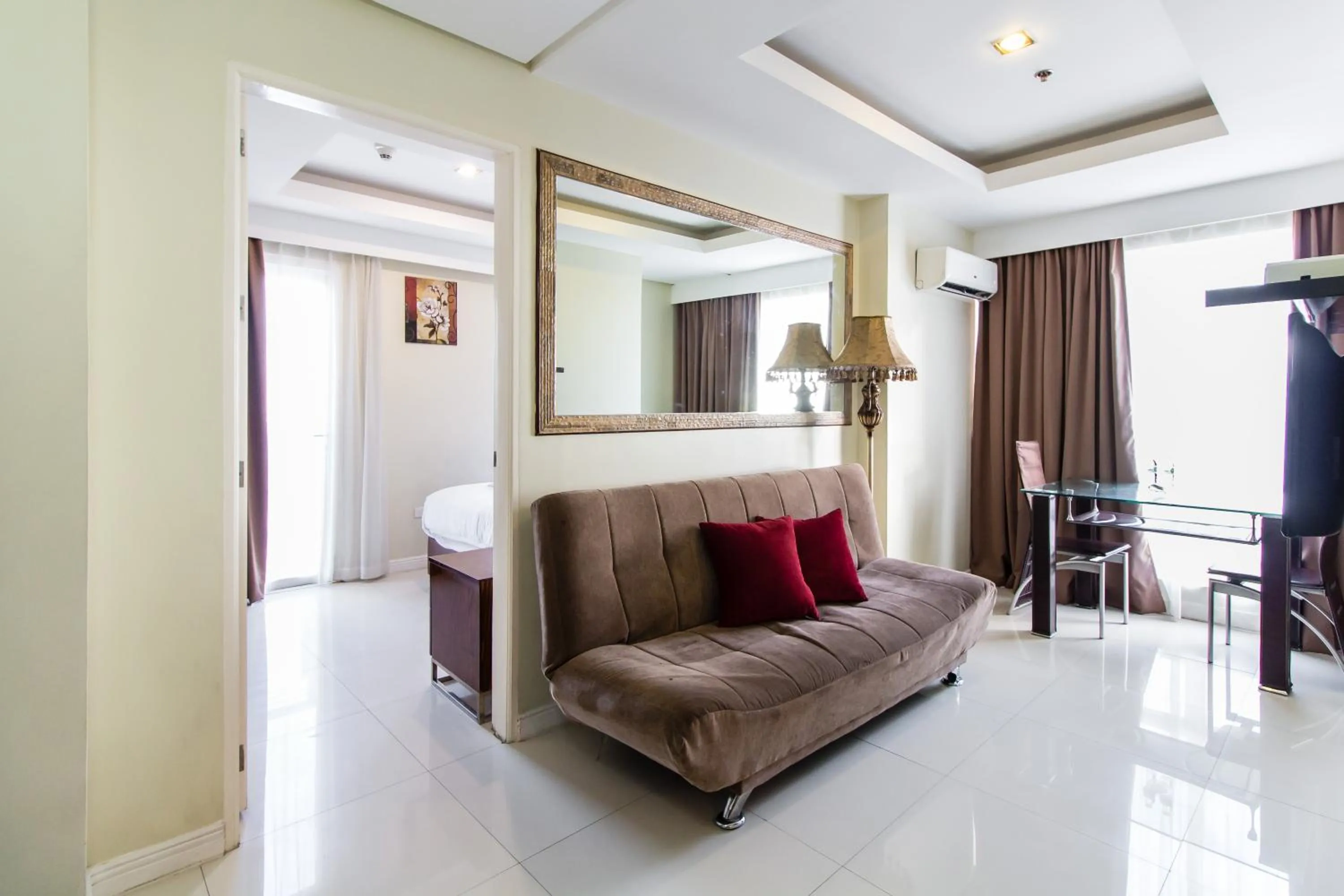 One-Bedroom Apartment in JMM Grand Suites
