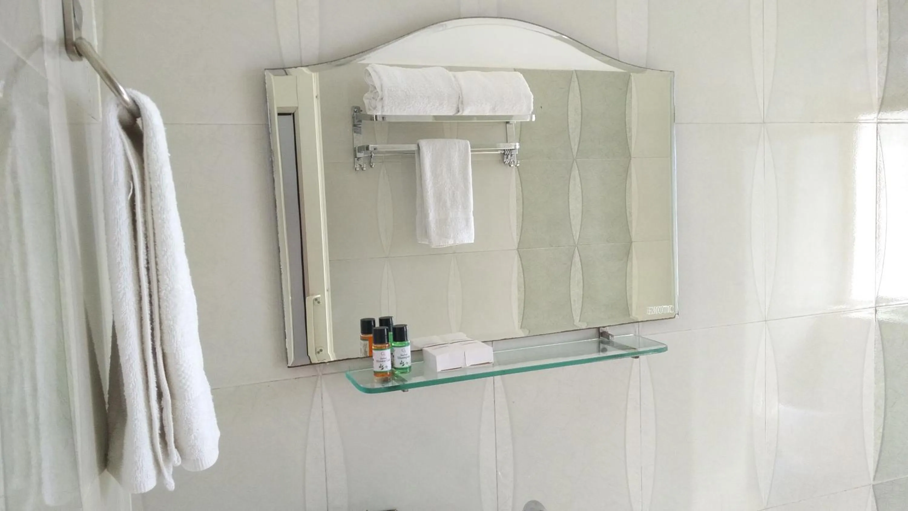 Deluxe Double Room in Highland Village Resort