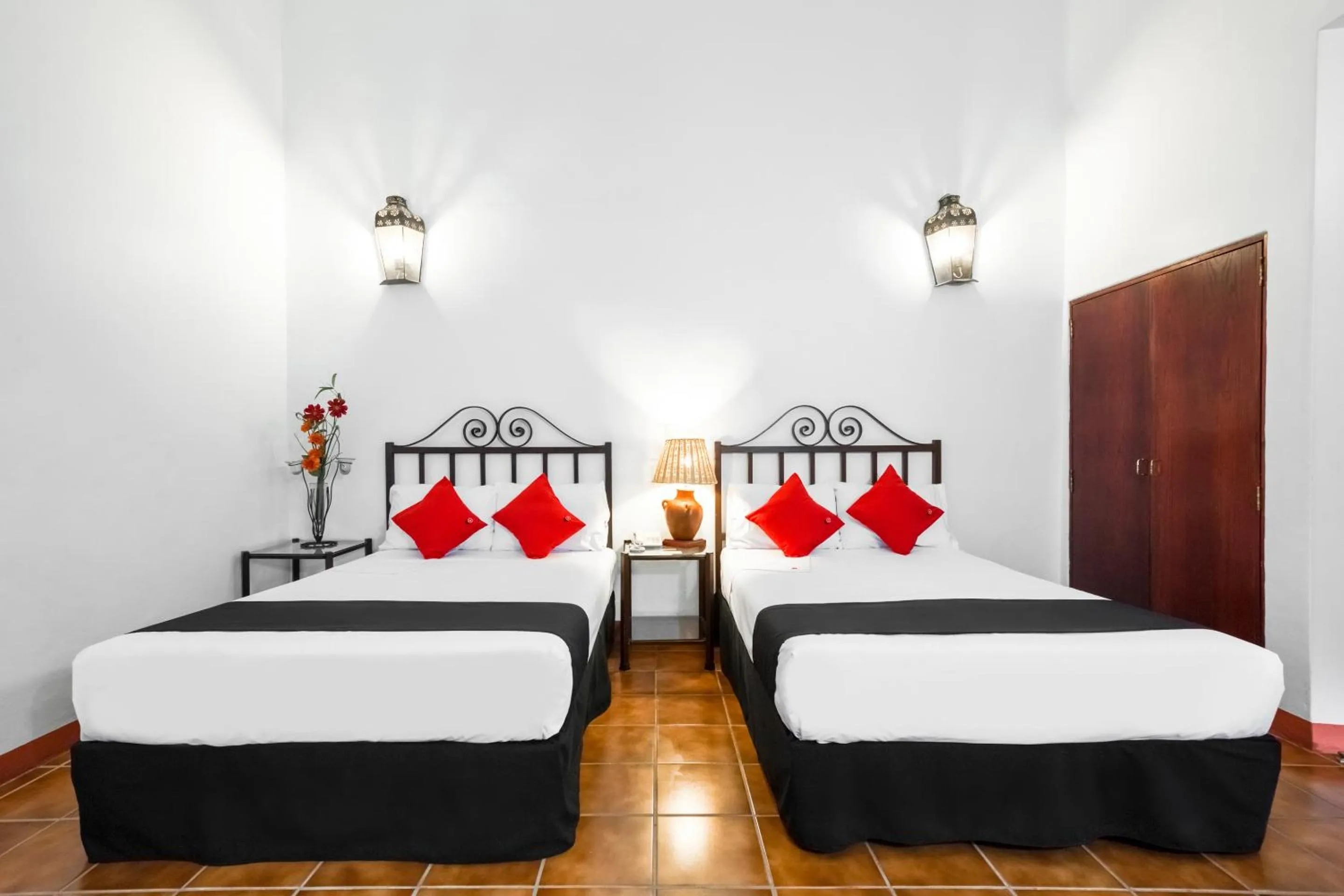 Standard Double Room with Two Double Beds in Capital O El Nito Posada