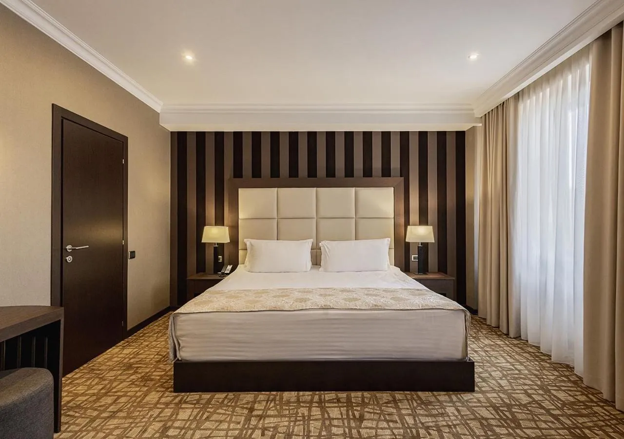 Suite in National by Stellar Hotels, Yerevan