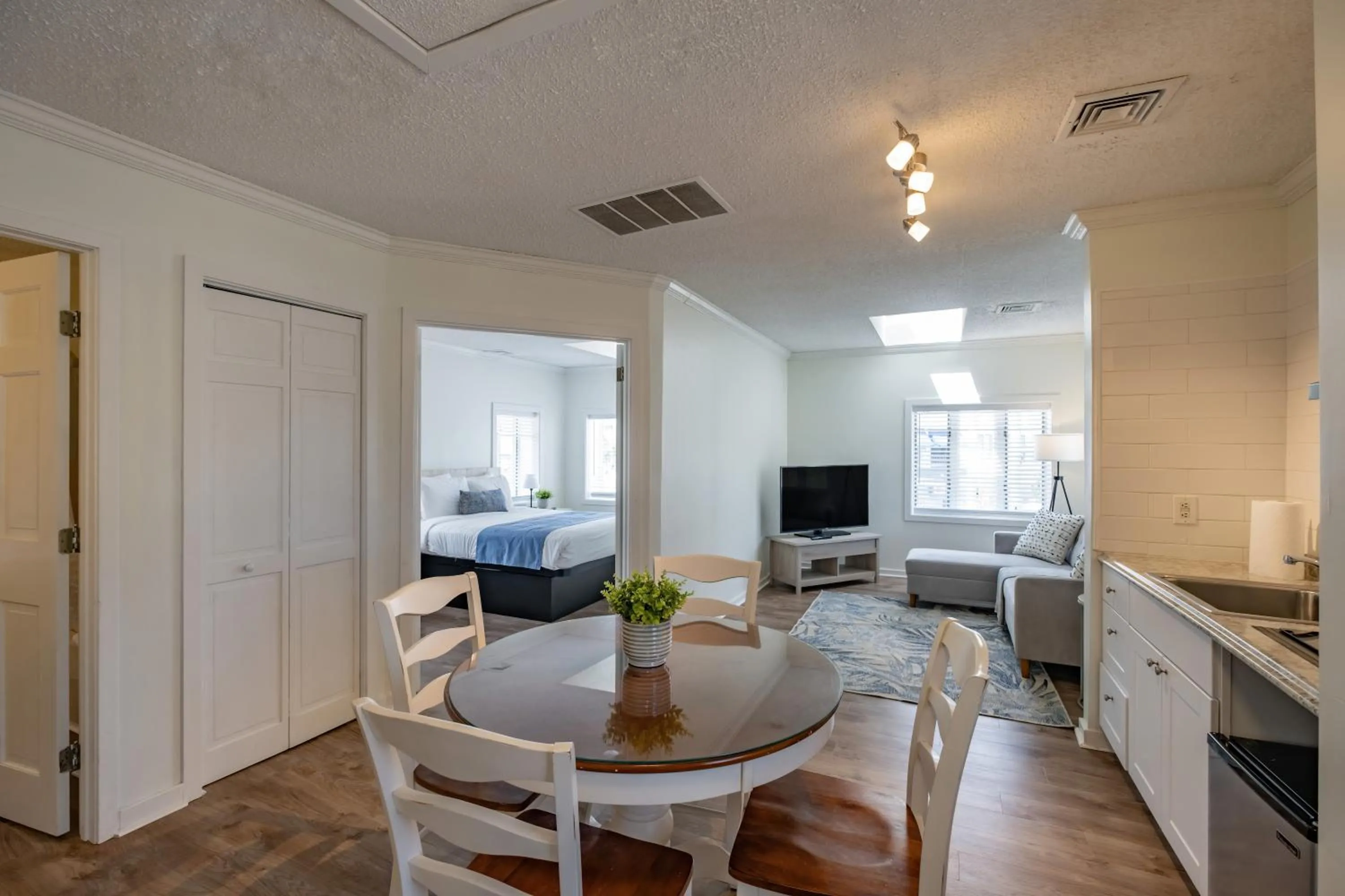 King Suite Upper in The Forum