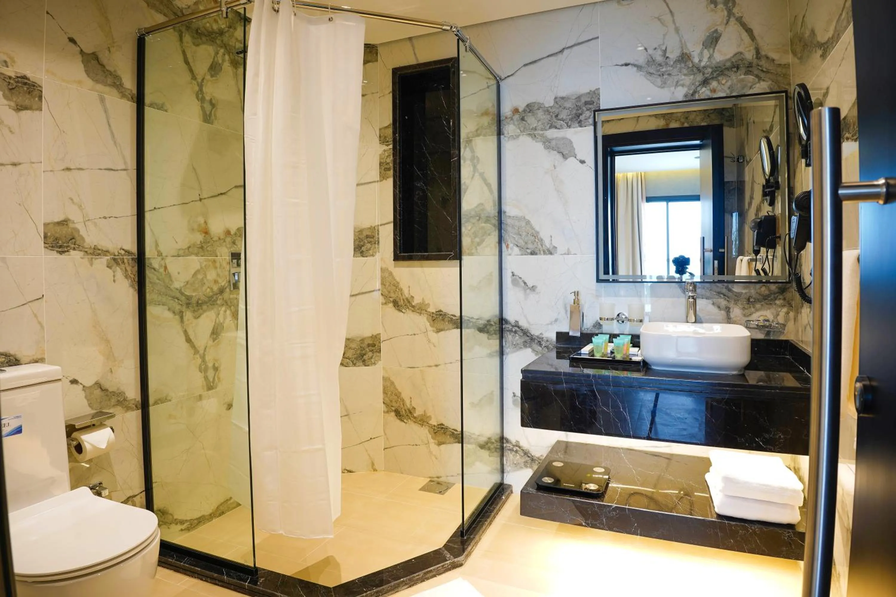 Superior Double or Twin Room with Sea View in Palma Beach Resort & Spa