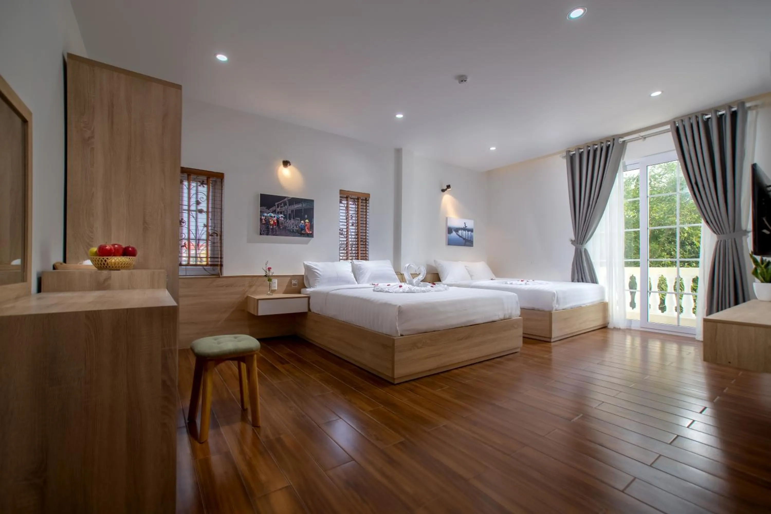 Family 2 King Bed Room in Truc Loc Villa