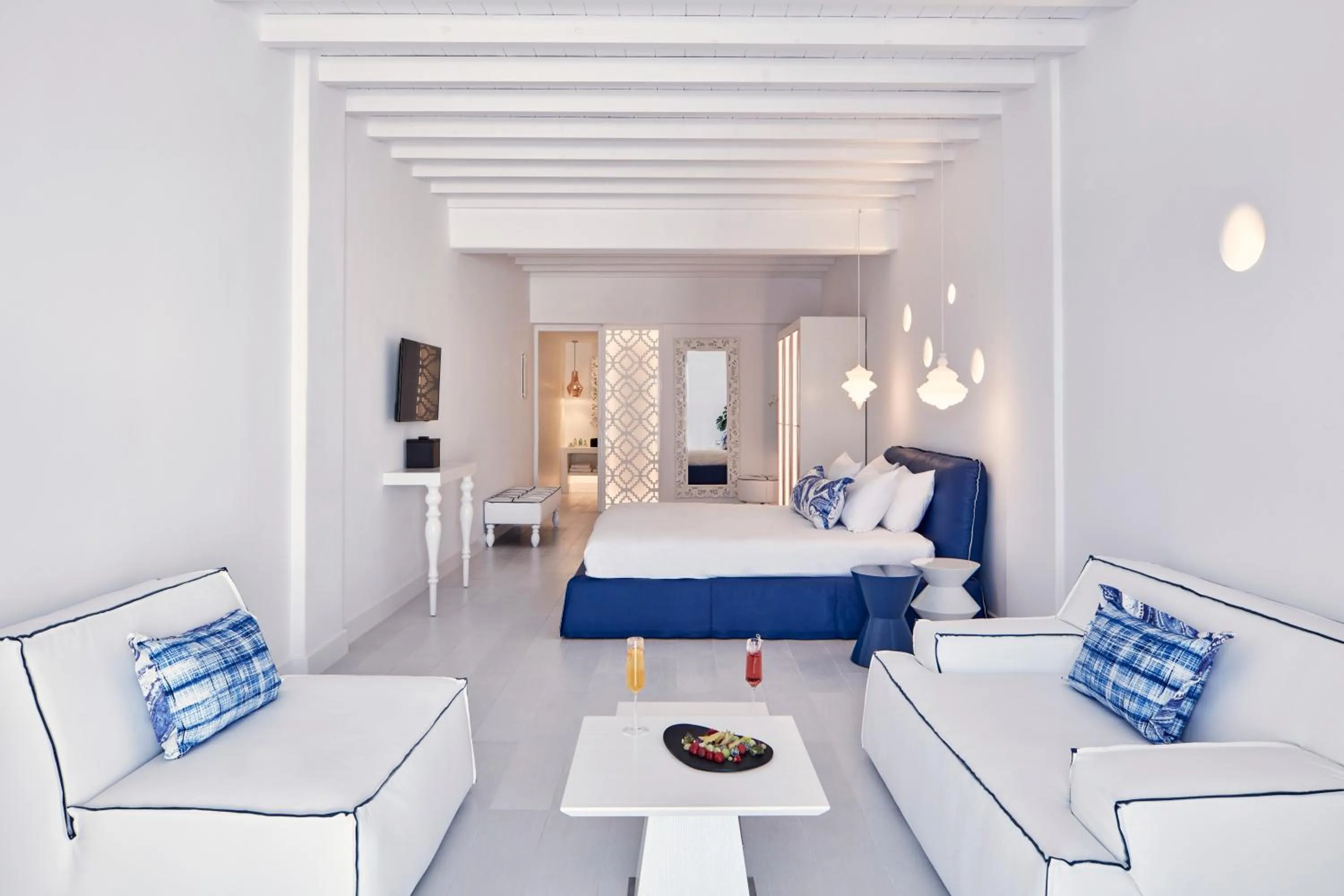 Senior Suite with Open-Air Jetted Tub and Sea View in Katikies Mykonos - The Leading Hotels of the World