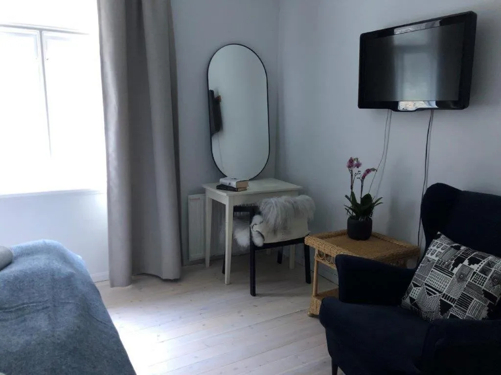Double or Twin Room in Lindstrøm Hotel