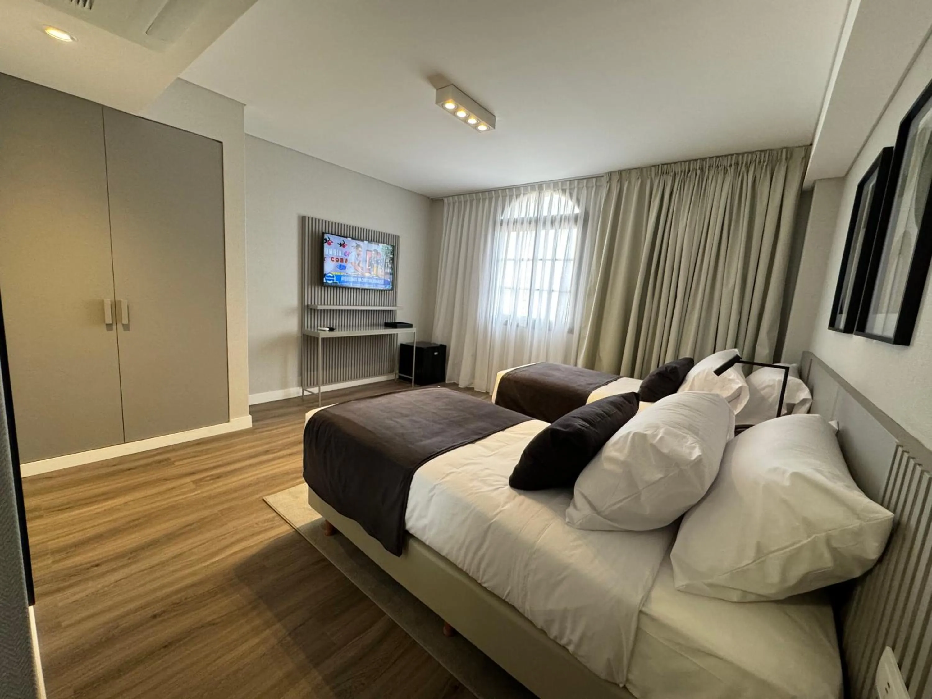 Superior Twin Room in Guemes Hotel & Spa
