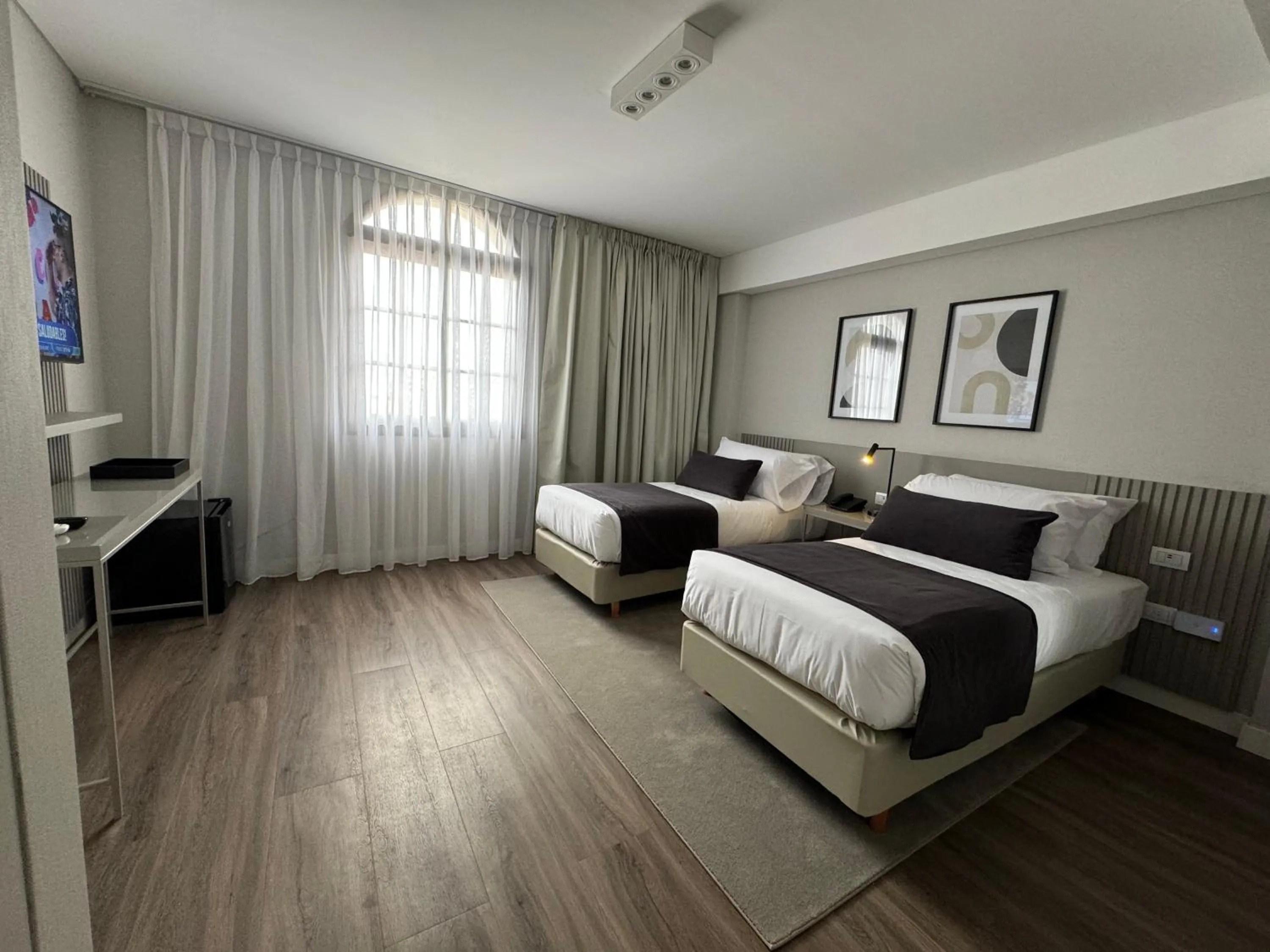 Standard Twin Room in Guemes Hotel & Spa