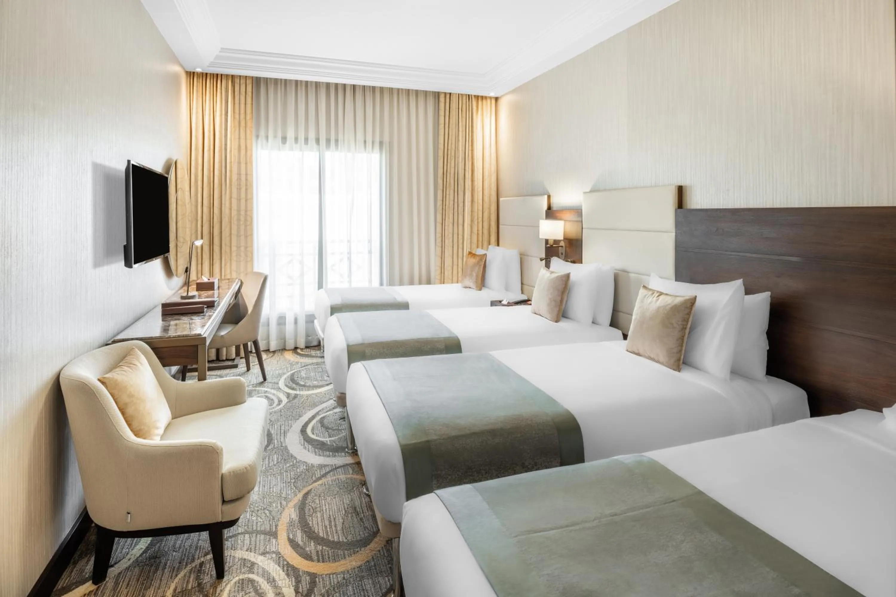 Standard Room with four Single Beds in Millennium Makkah Al Naseem