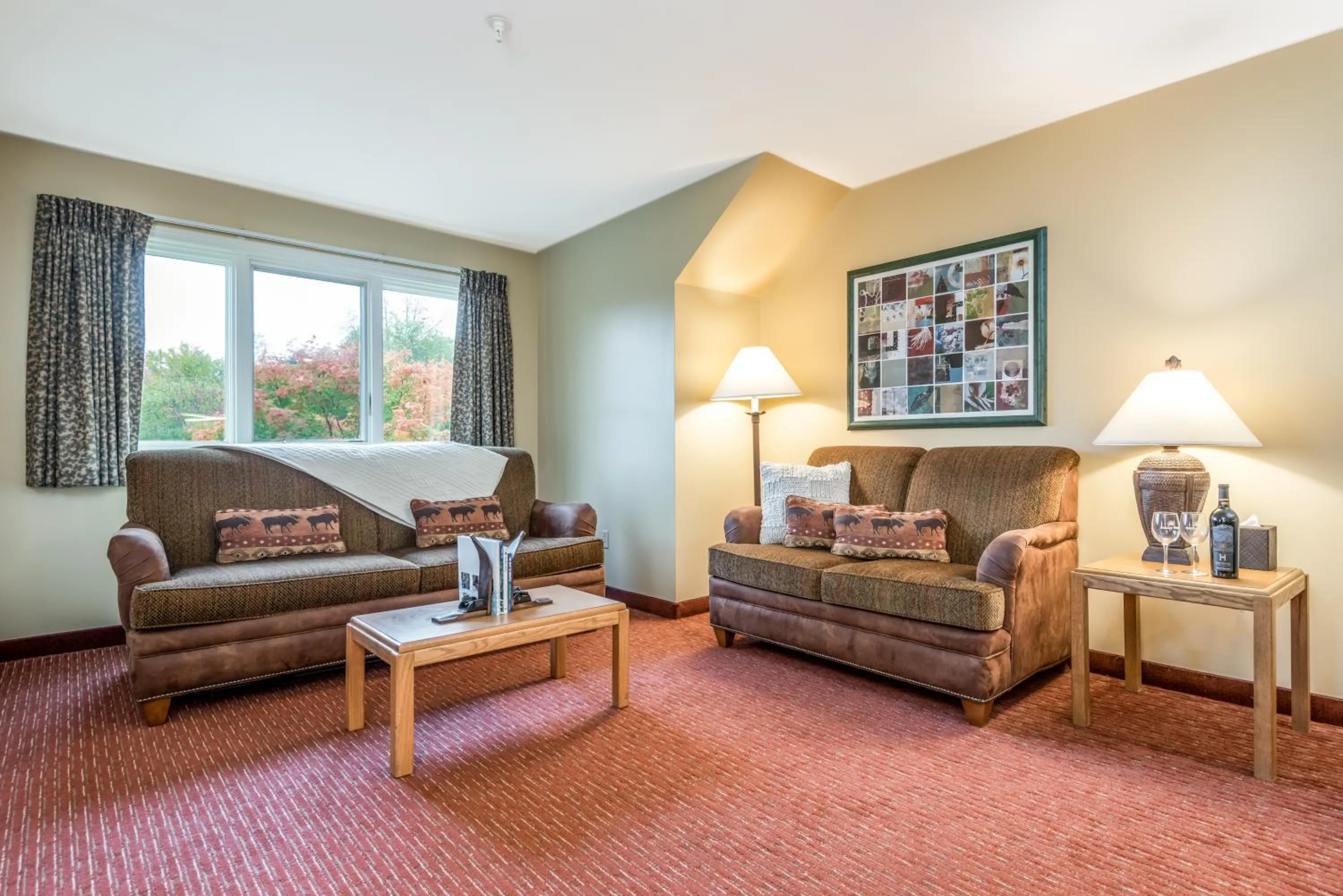 One-Bedroom Suite in Grand Summit Hotel