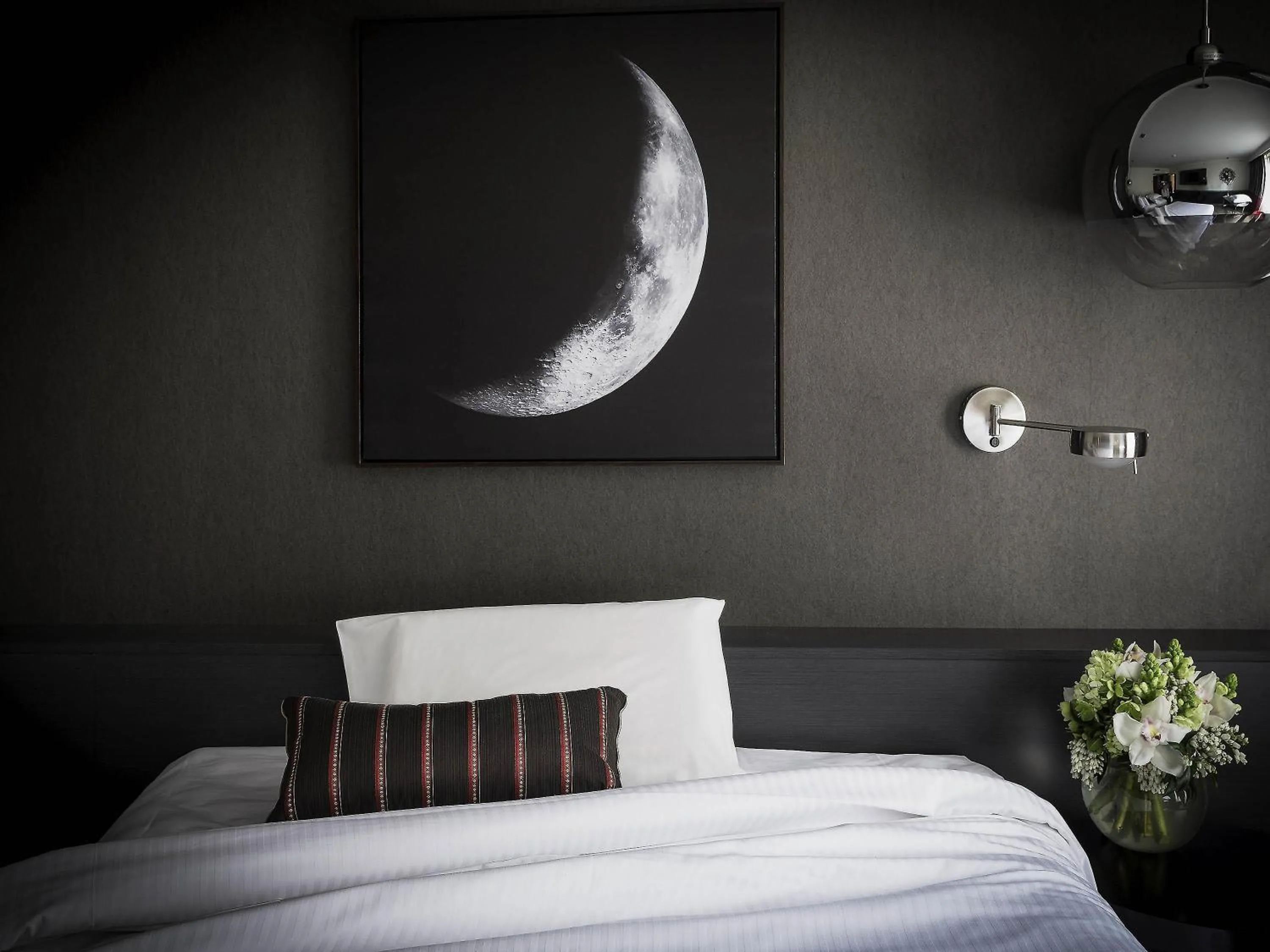 Classic Room with Two Queen Beds in Pullman Melbourne Albert Park