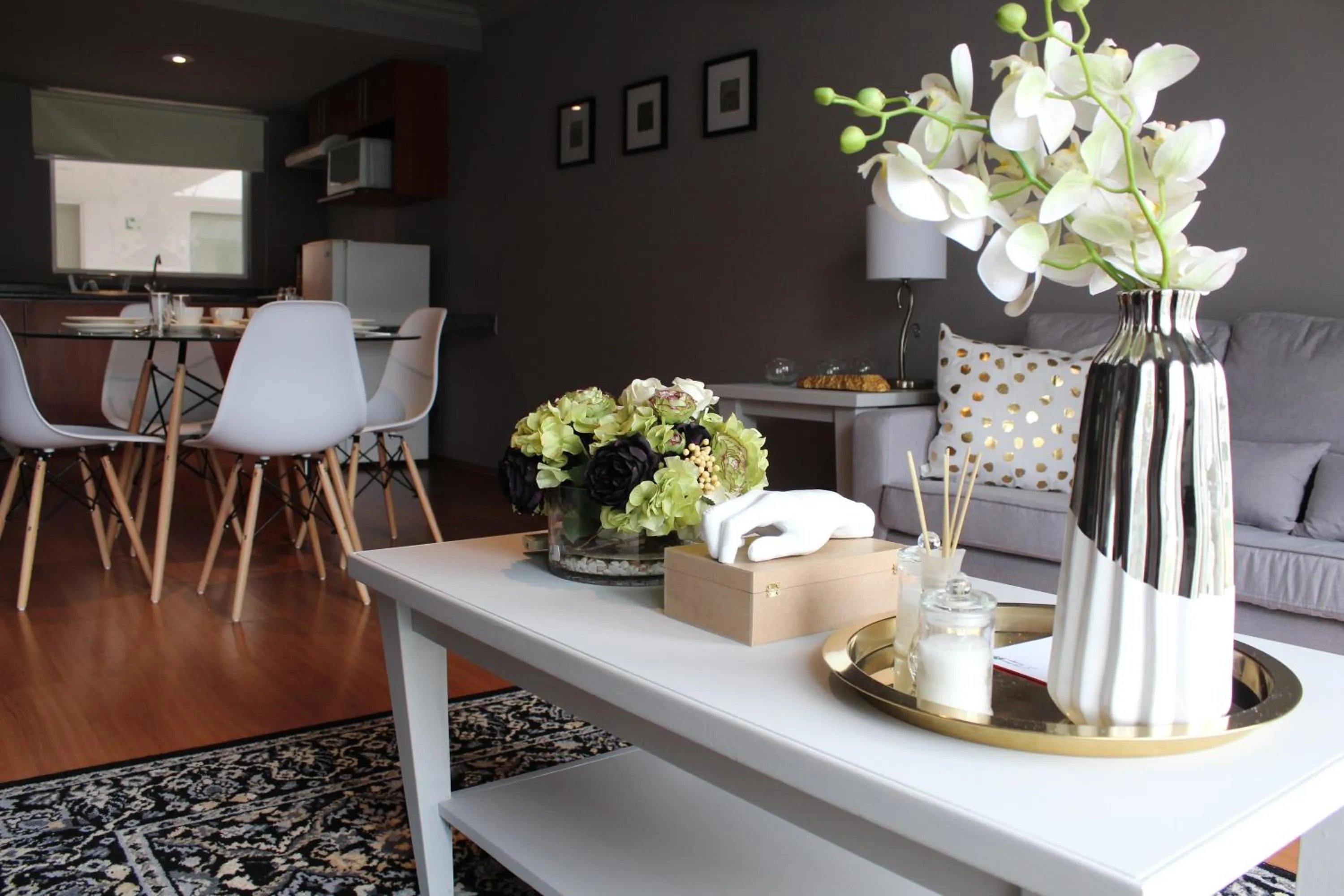 One-Bedroom Apartment in Residence L´ Heritage Hipólito Taine by BlueBay