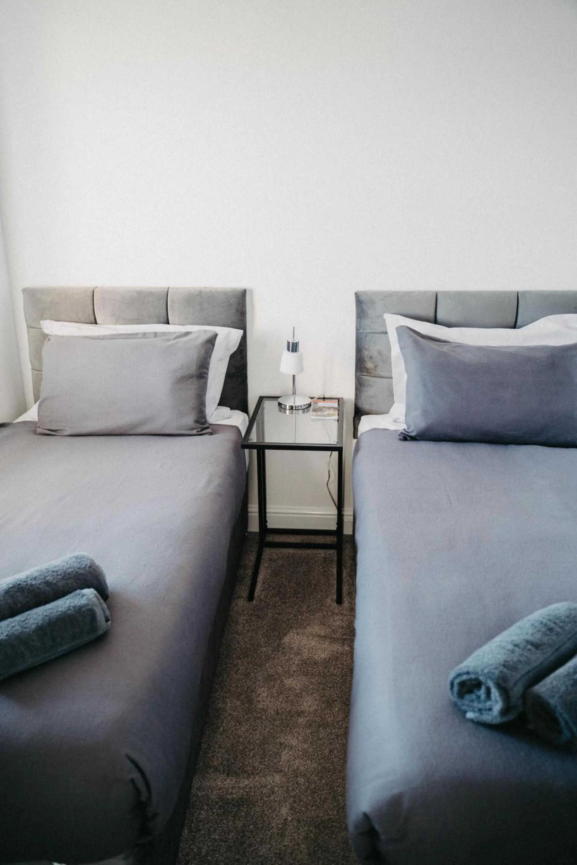 Twin Room with Shower in Flat Iron Anfield