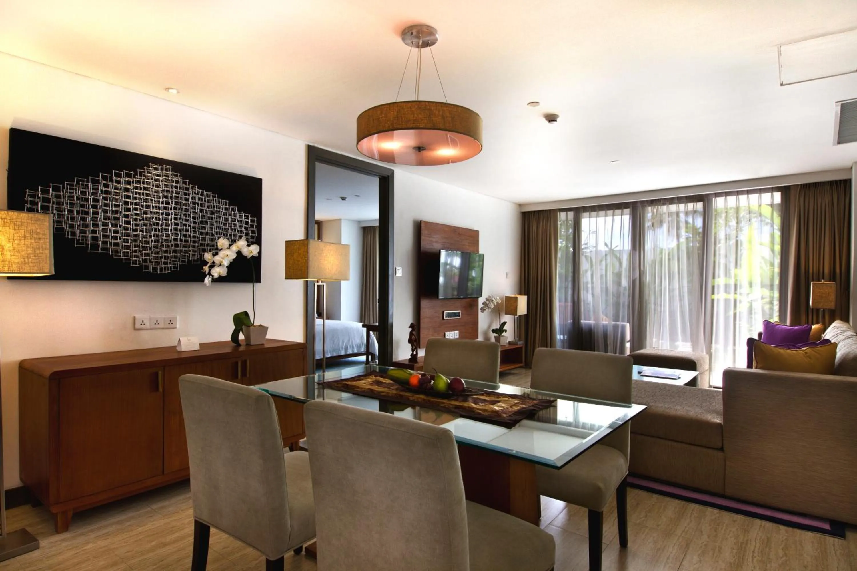 Two-Bedroom Suite in Lv8 Resort Hotel