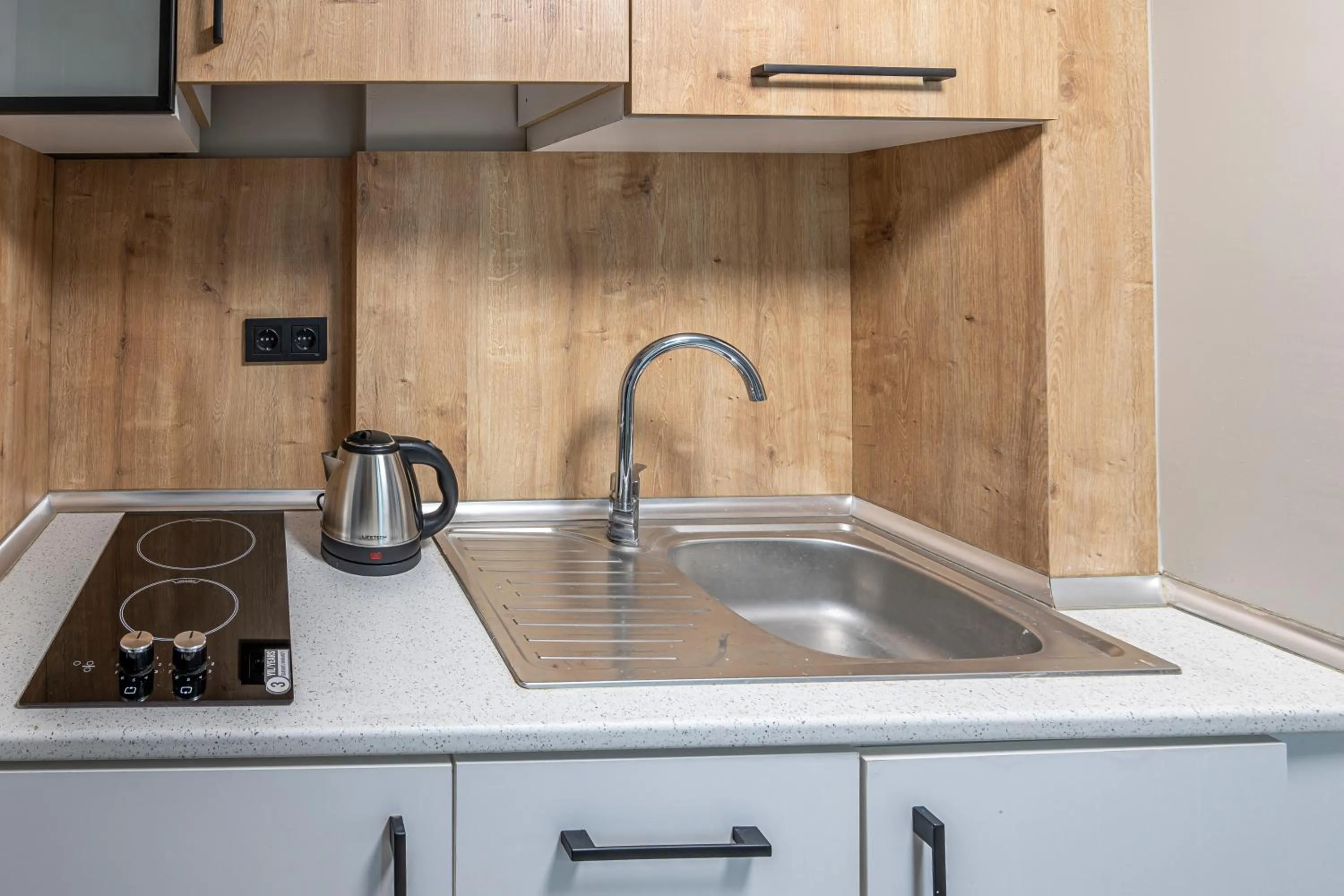 Deluxe Double or Twin Room with Garden View in Calanthe Residence