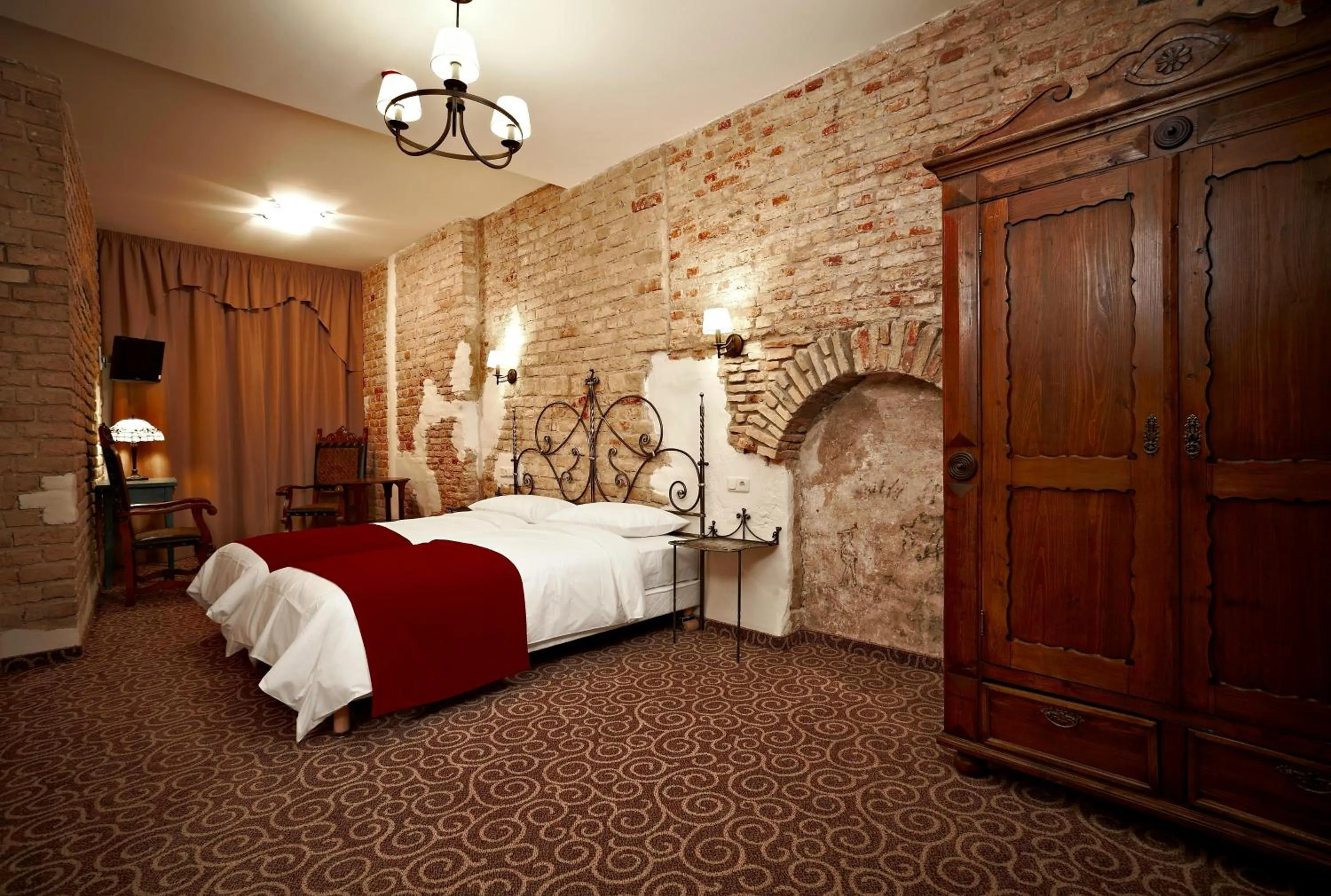 Superior Double or Twin Room in Boutique Hotel Justus