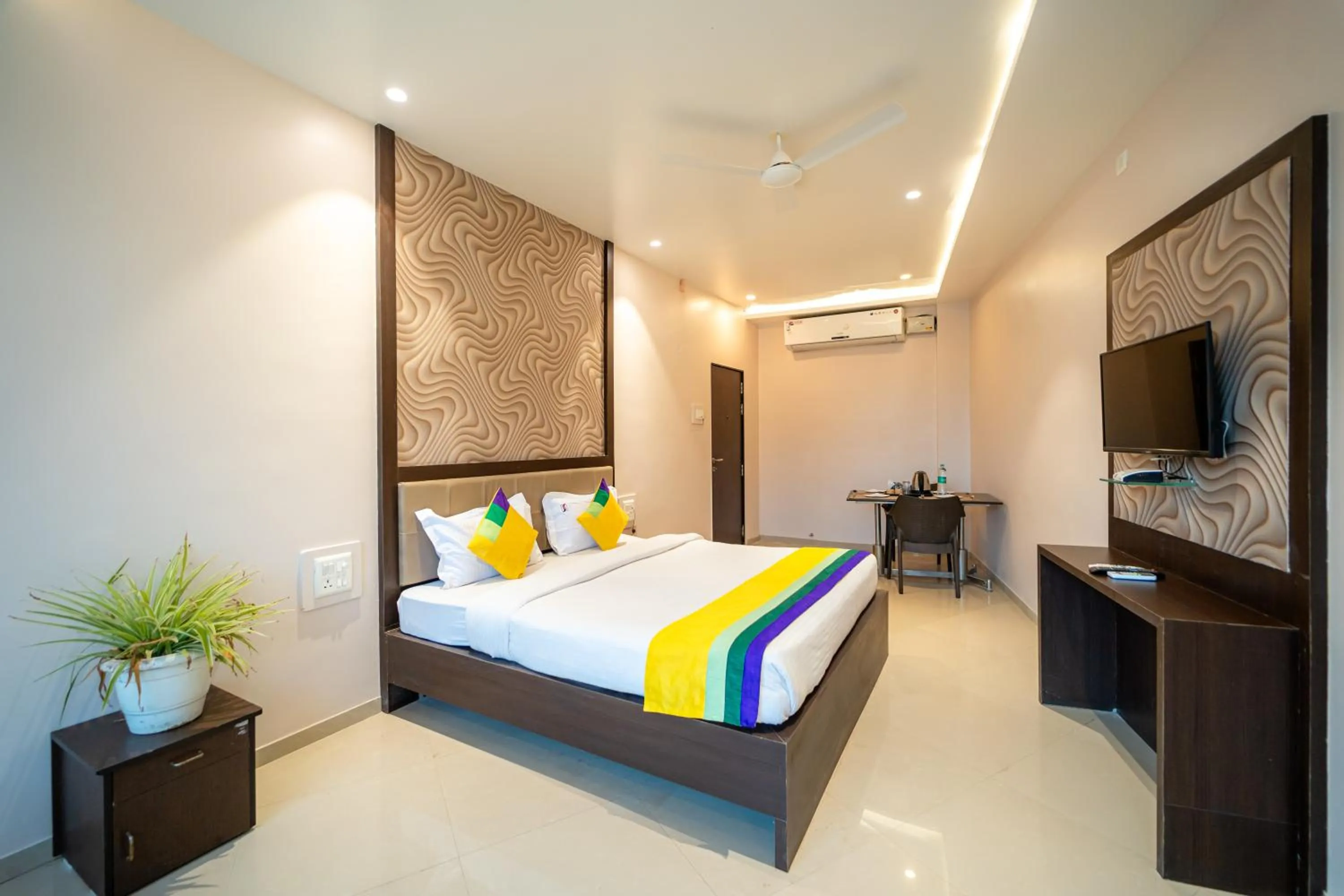 Deluxe Double Room in Itsy Hotels Sitara