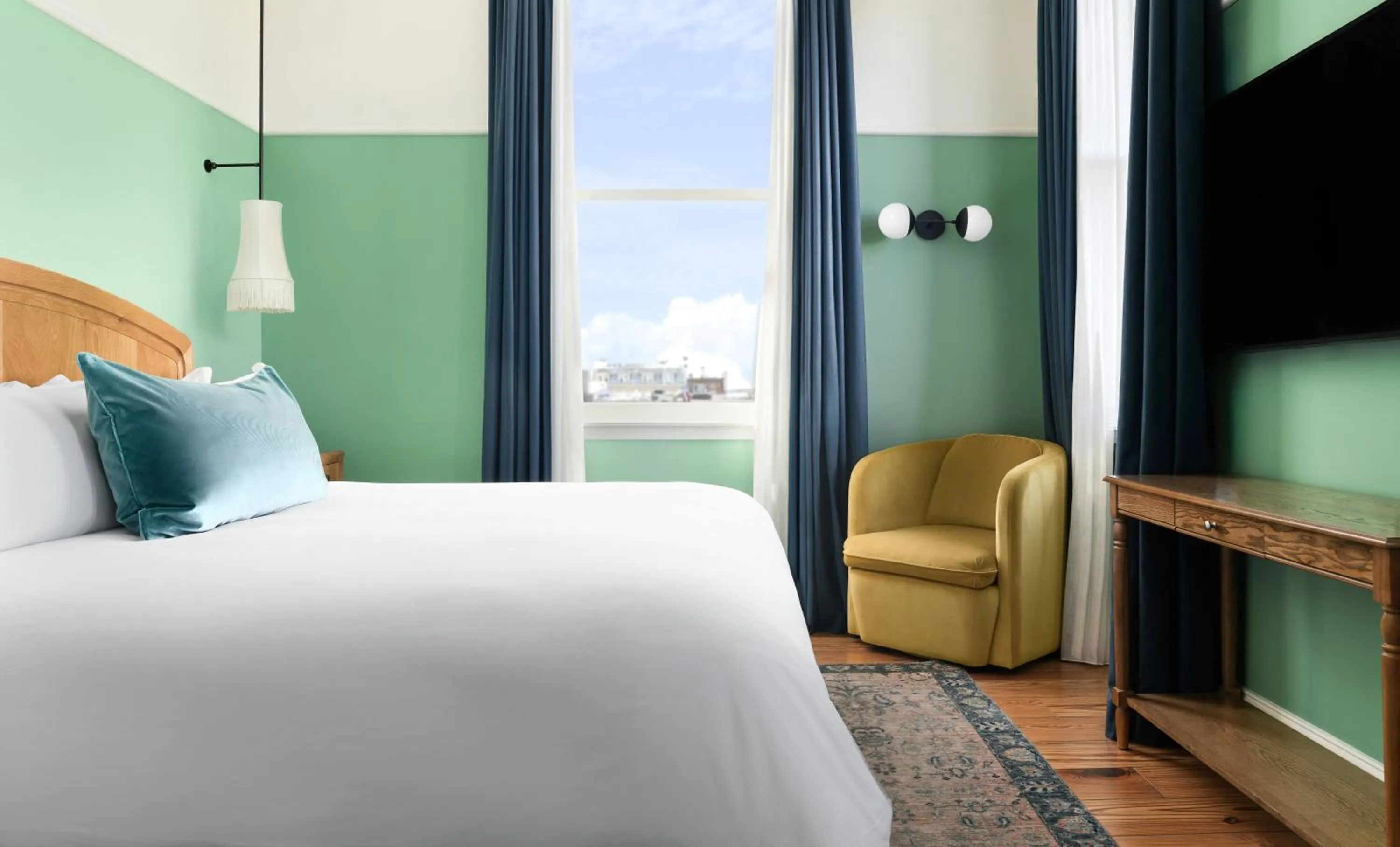 One-Bedroom King Suite in The Drayton Hotel Savannah, Curio Collection by Hilton