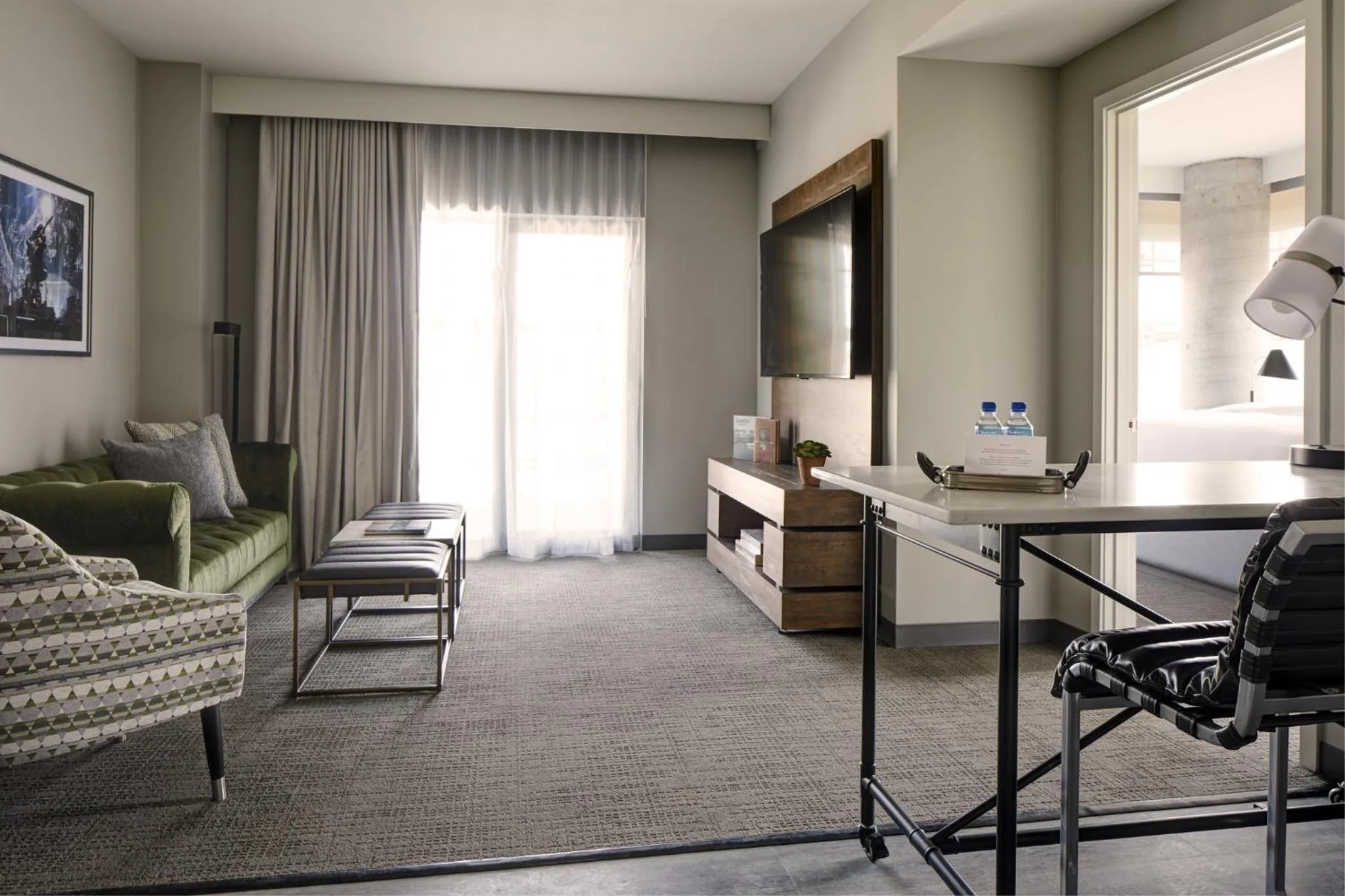 Archer's Den Mobility- and Hearing-Accessible Ste with Balcony & Roll-in Shwr in Archer Hotel Seattle/Redmond