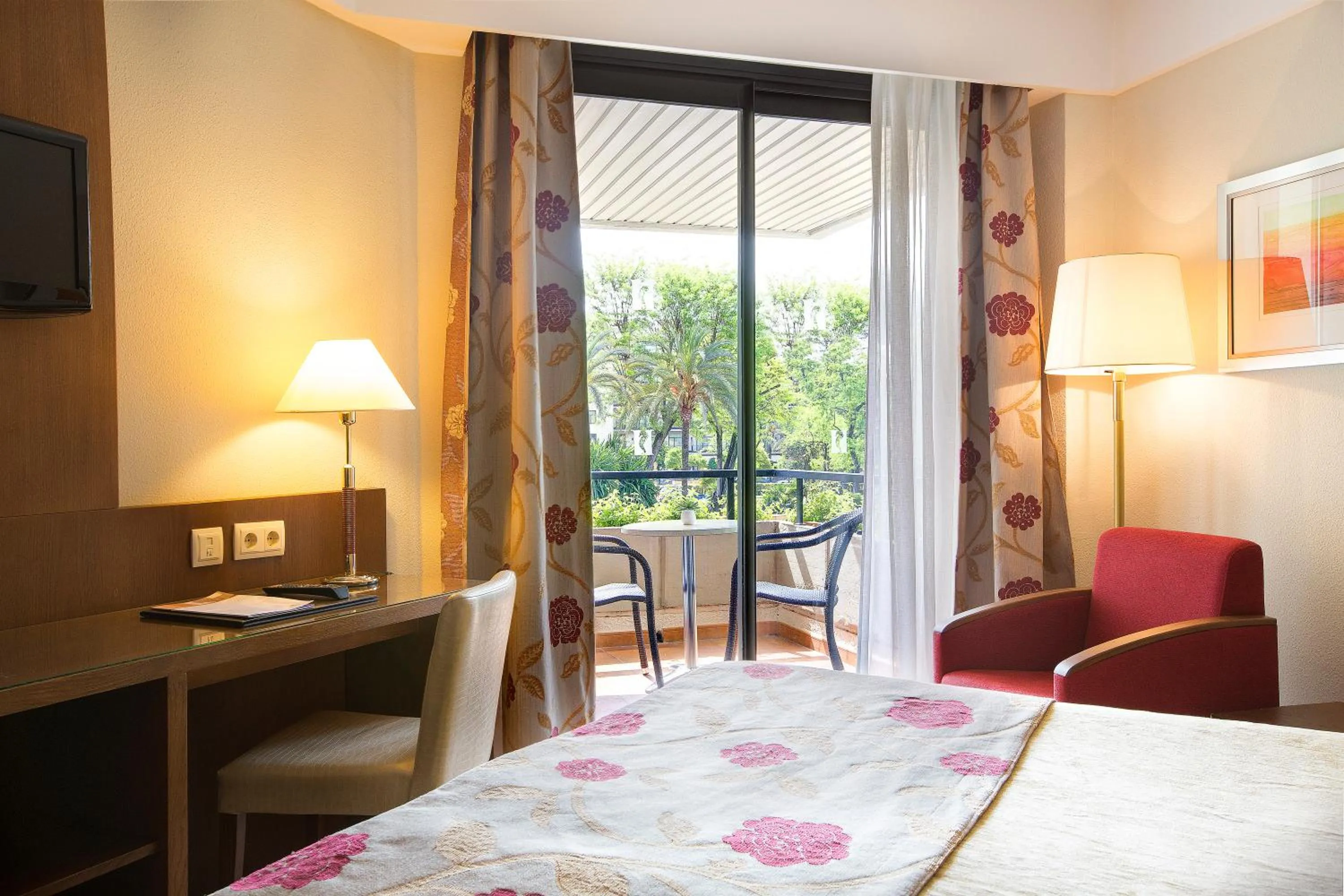 Single Room with Pool View (1 Adult) in Hipotels Sherry Park