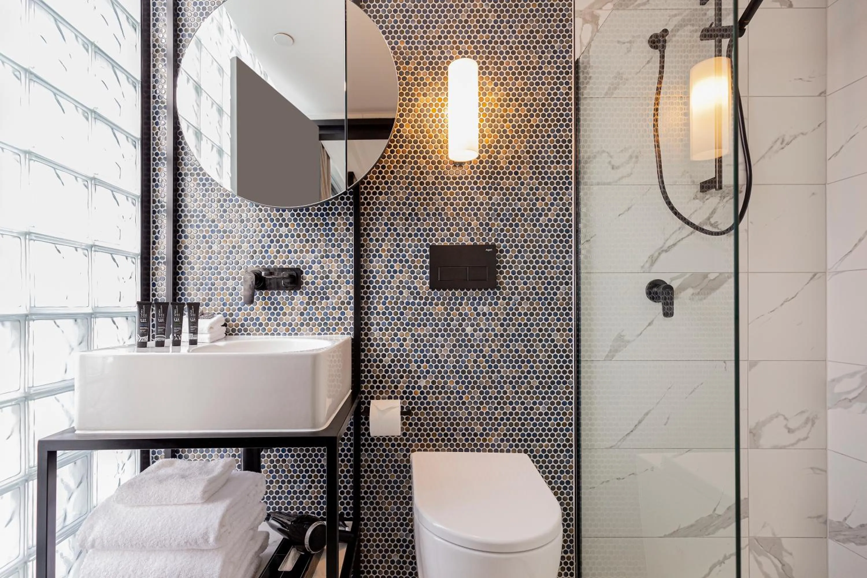 Studio in Brady Hotels Jones Lane