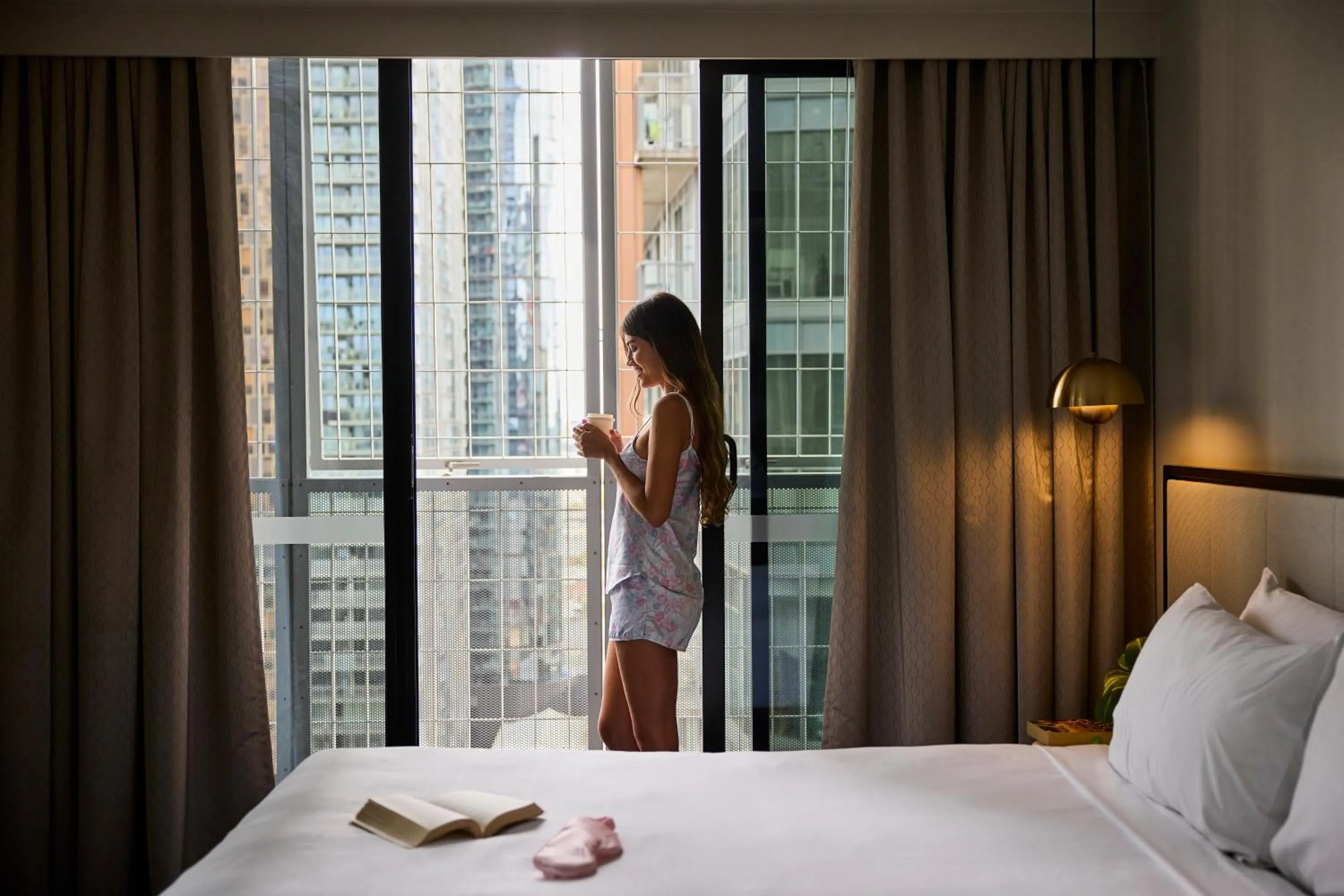 King Room with Balcony in Brady Hotels Jones Lane