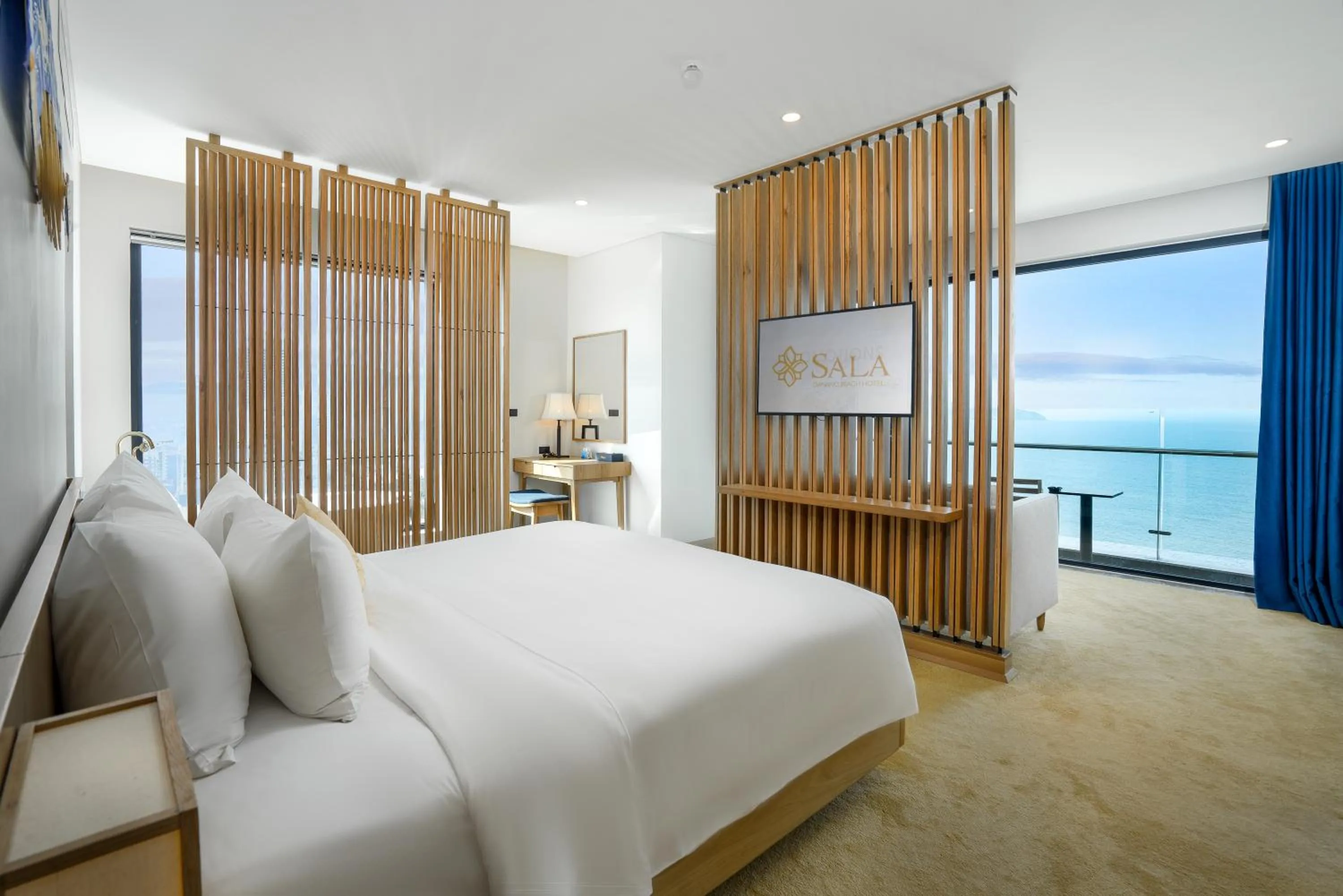 Presidential Suite with Balcony and Sea View in Sala Danang Beach Hotel