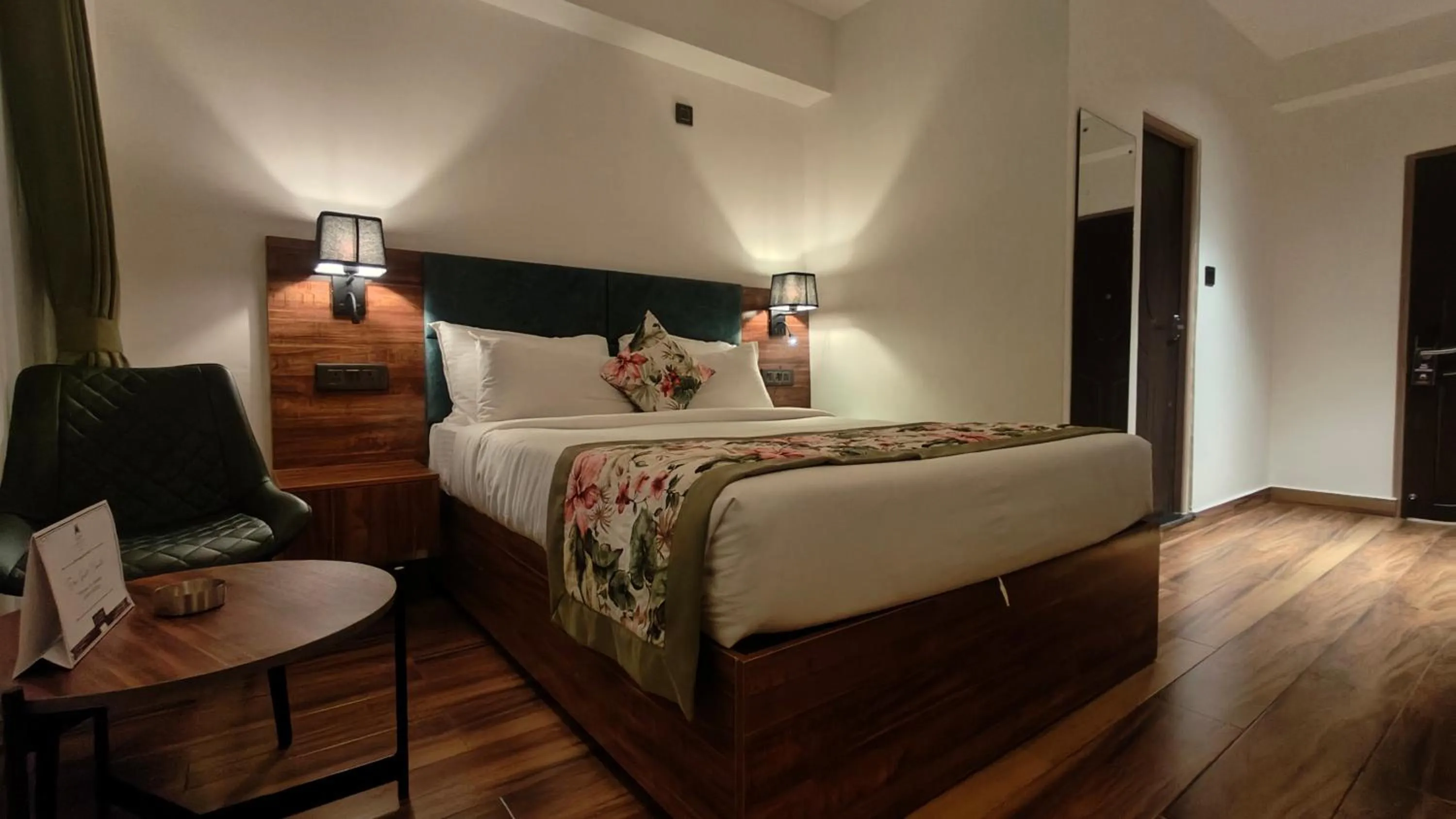 Deluxe Double Room with Balcony in Mount Himalayan Hotel