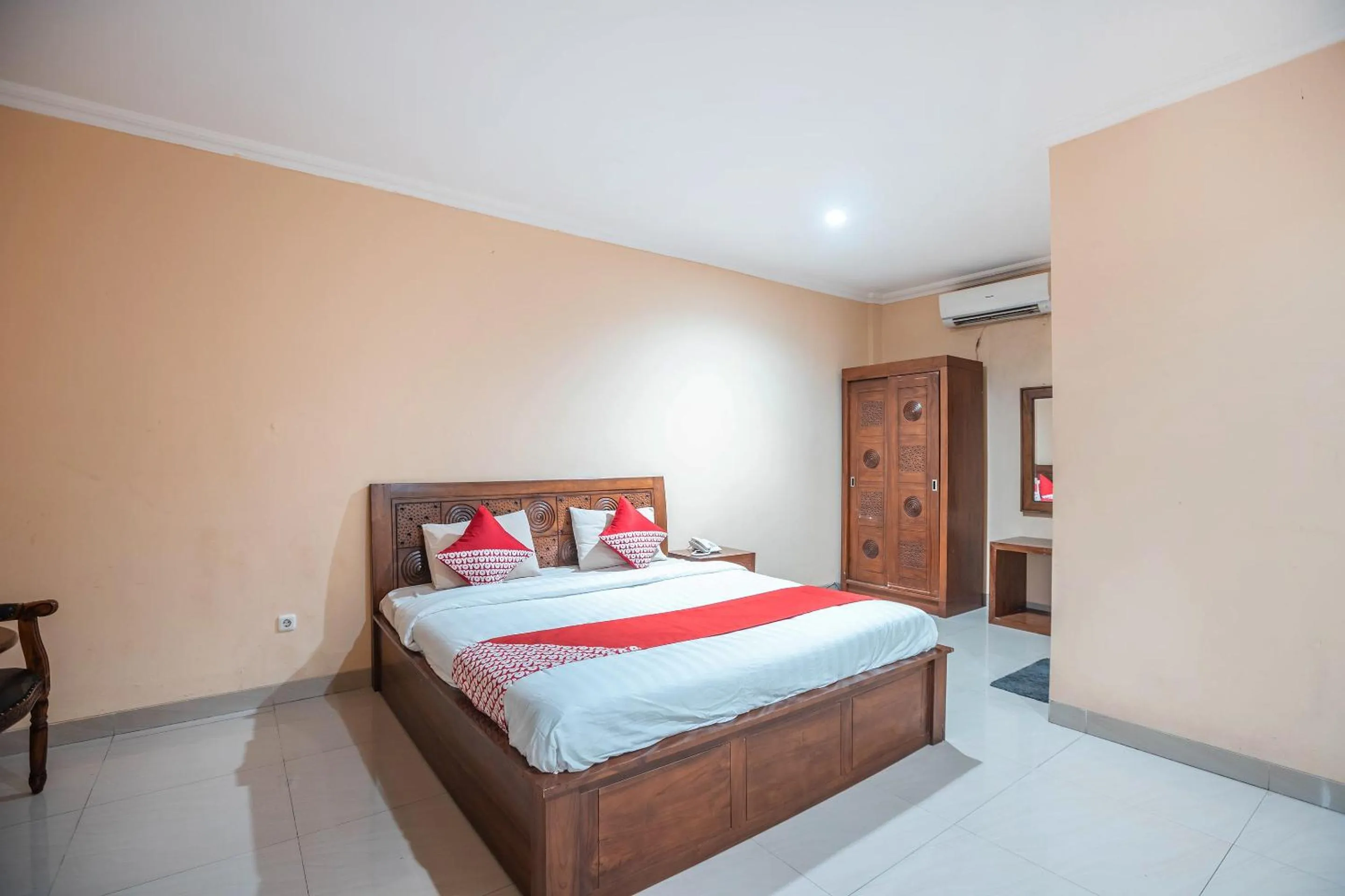 Deluxe Double Room in Hotel O Bunga Karang Hotel