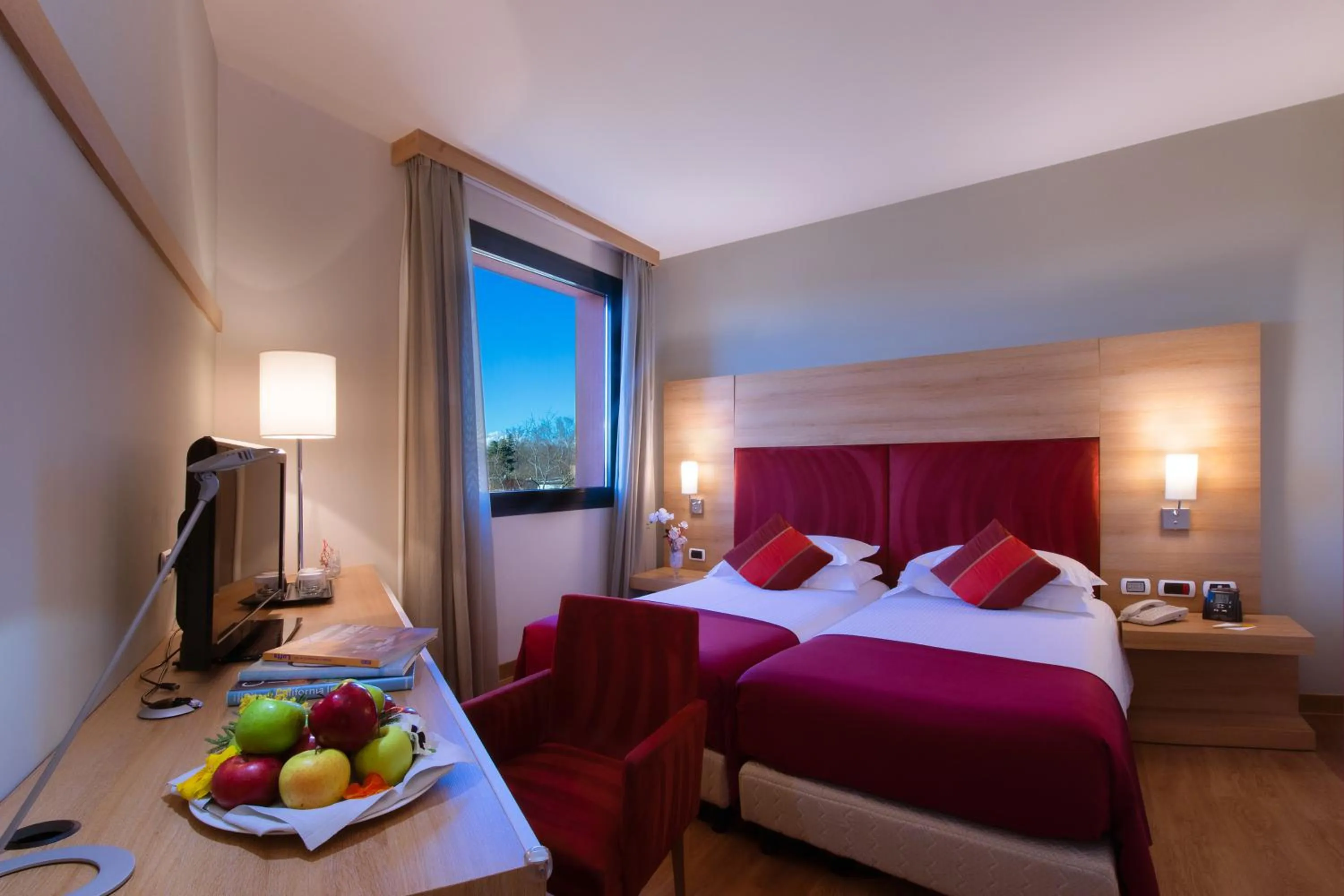 Classic Twin Room in Zeus Essence Dolce by Wyndham Milan Malpensa