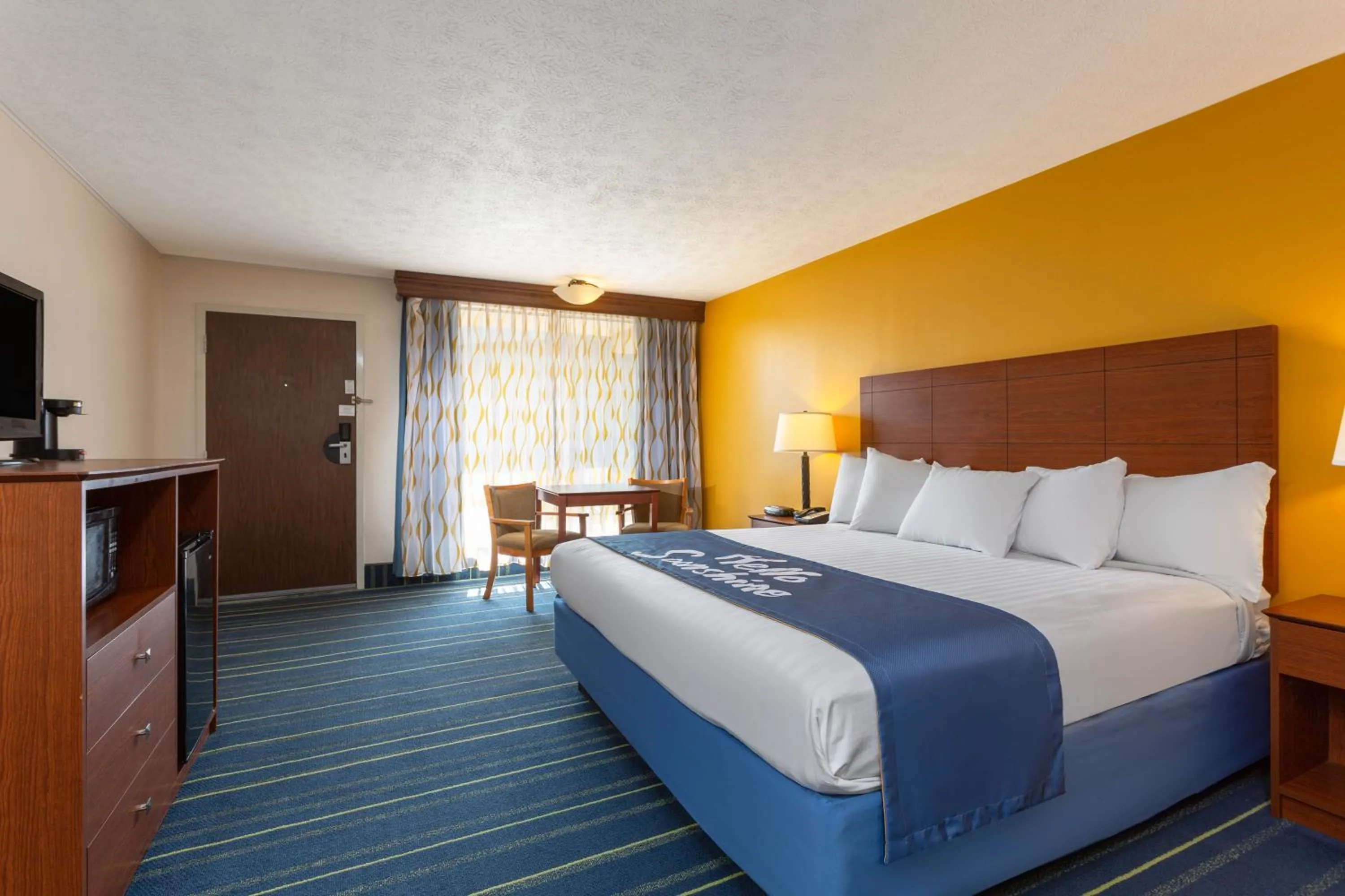 King Room - Non-Smoking in Days Inn by Wyndham Breezewood