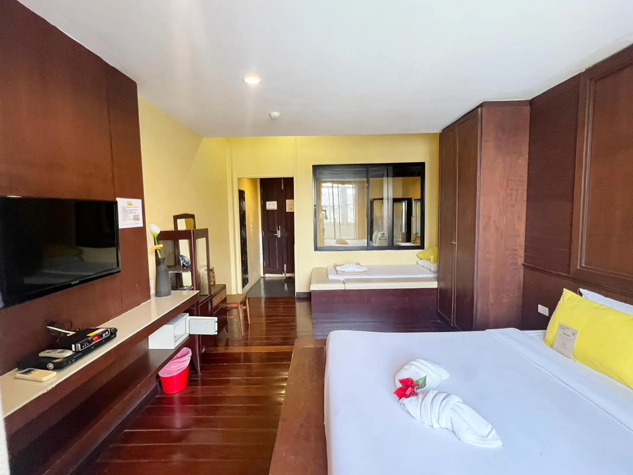 Deluxe Triple Room in Sabye Bangkok