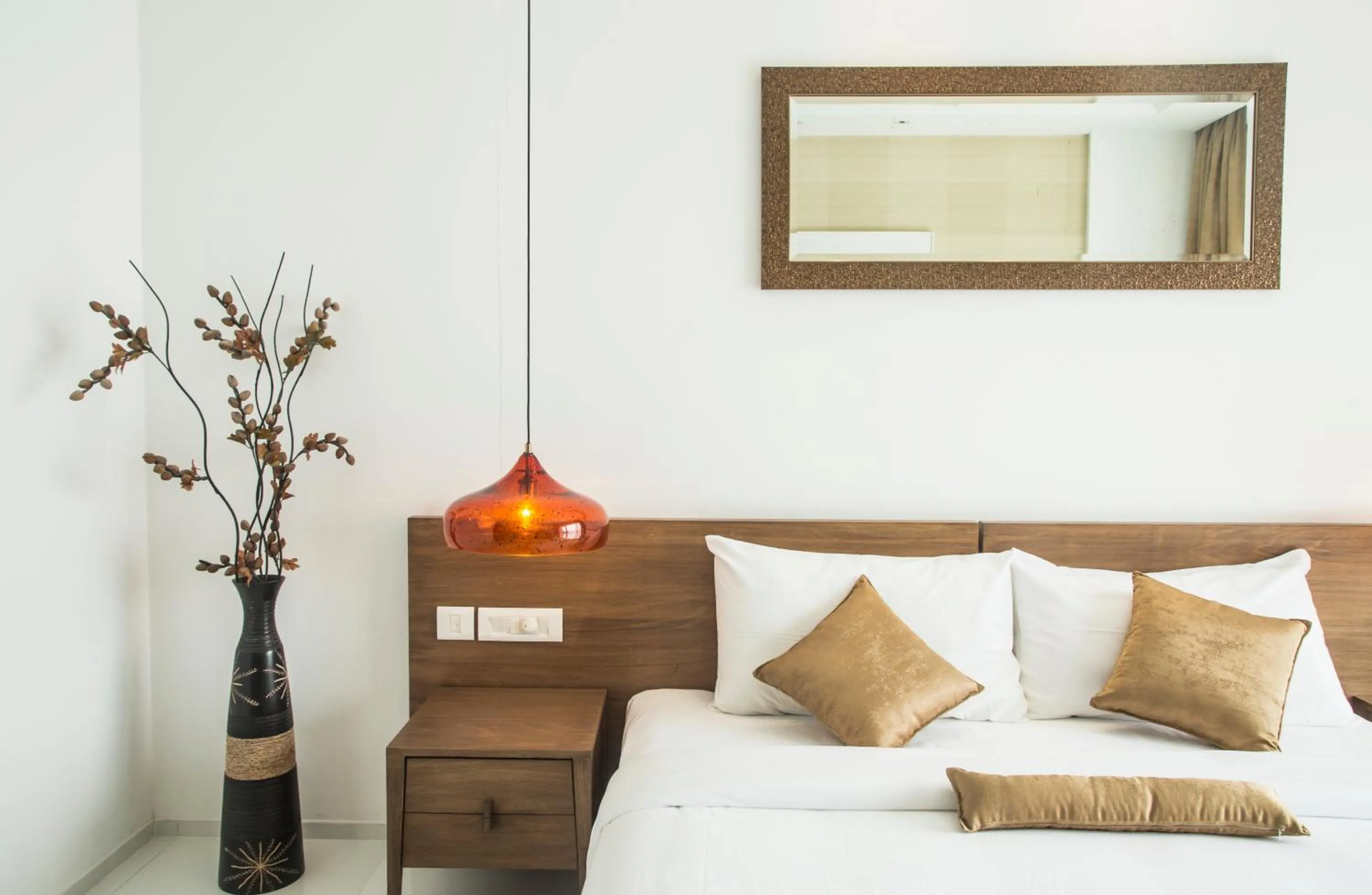 Two-Bedroom Suite in Kent Baywatch Suites