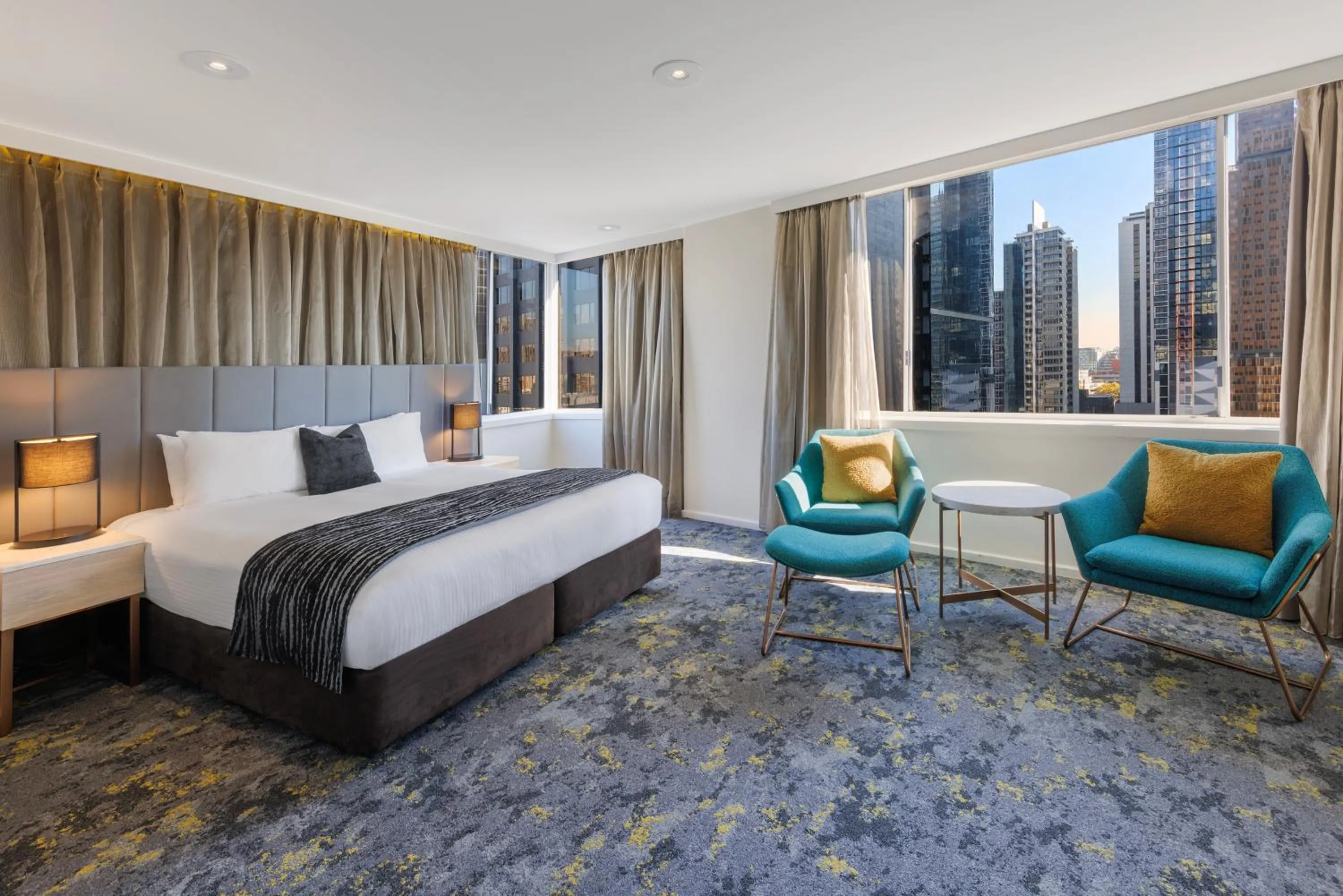 Premier King Room in Hotel Grand Chancellor Melbourne