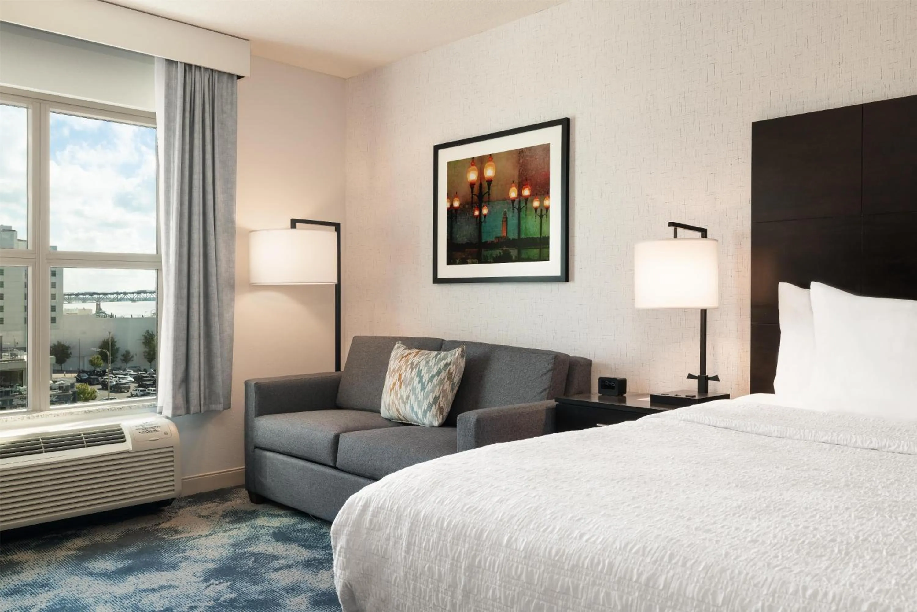 King Room with Sofa Bed - Non-Smoking in Hampton Inn & Suites Baton Rouge Downtown