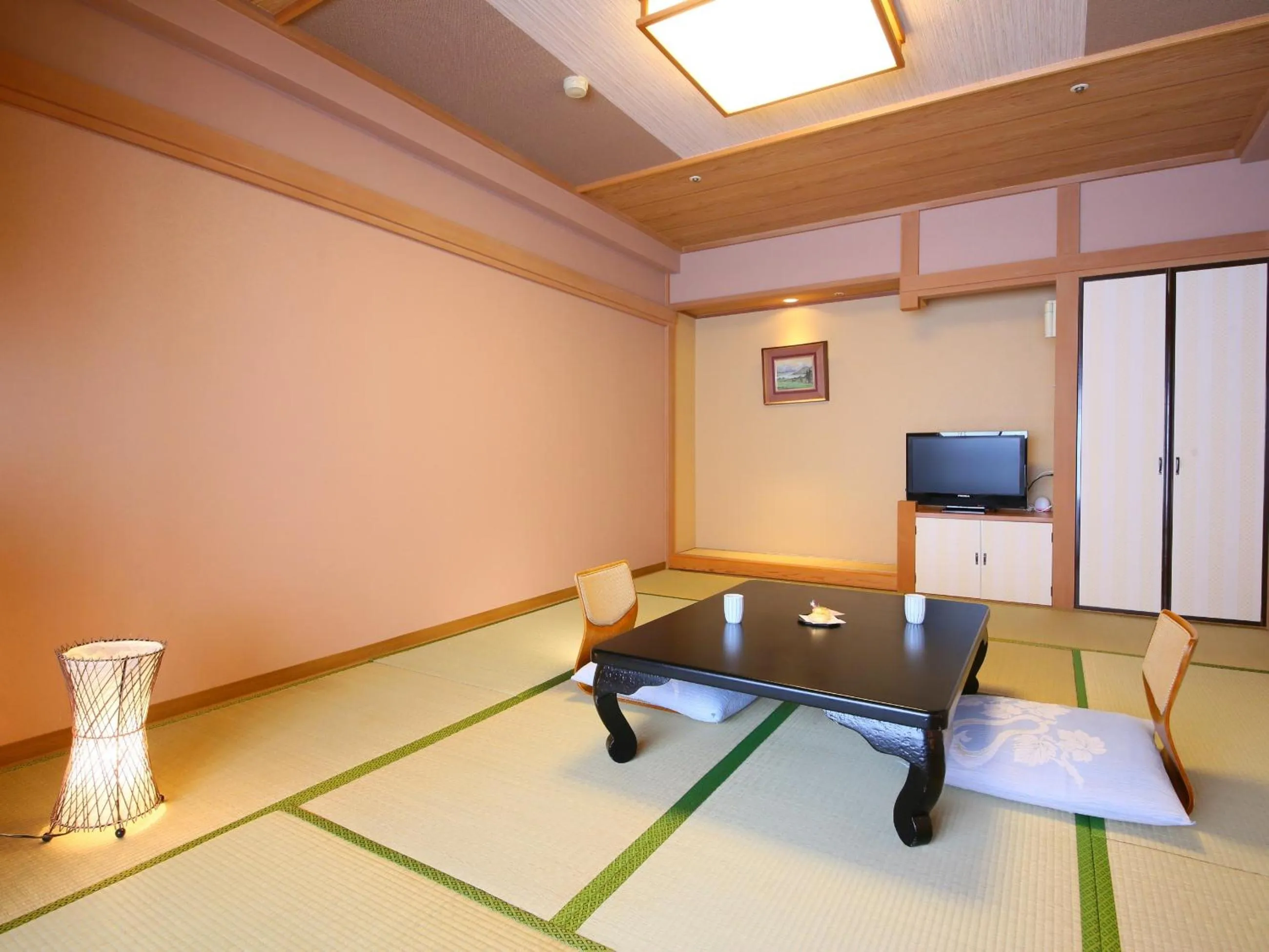 Japanese-Style Room in Ito Kowakien