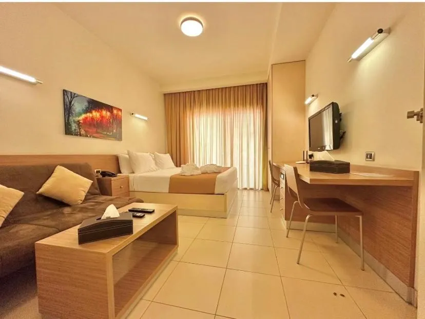 VIP Connecting Suite in Hayali Suites