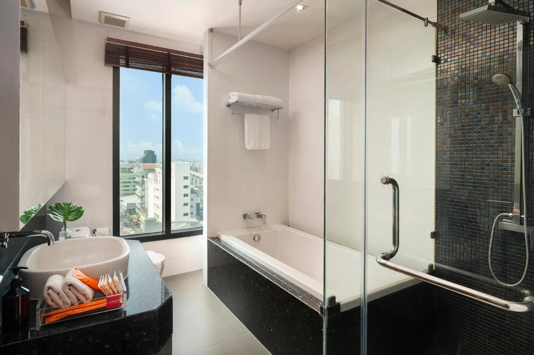 Lumen One Bedroom Suite in Lumen Bangkok Srinakarin