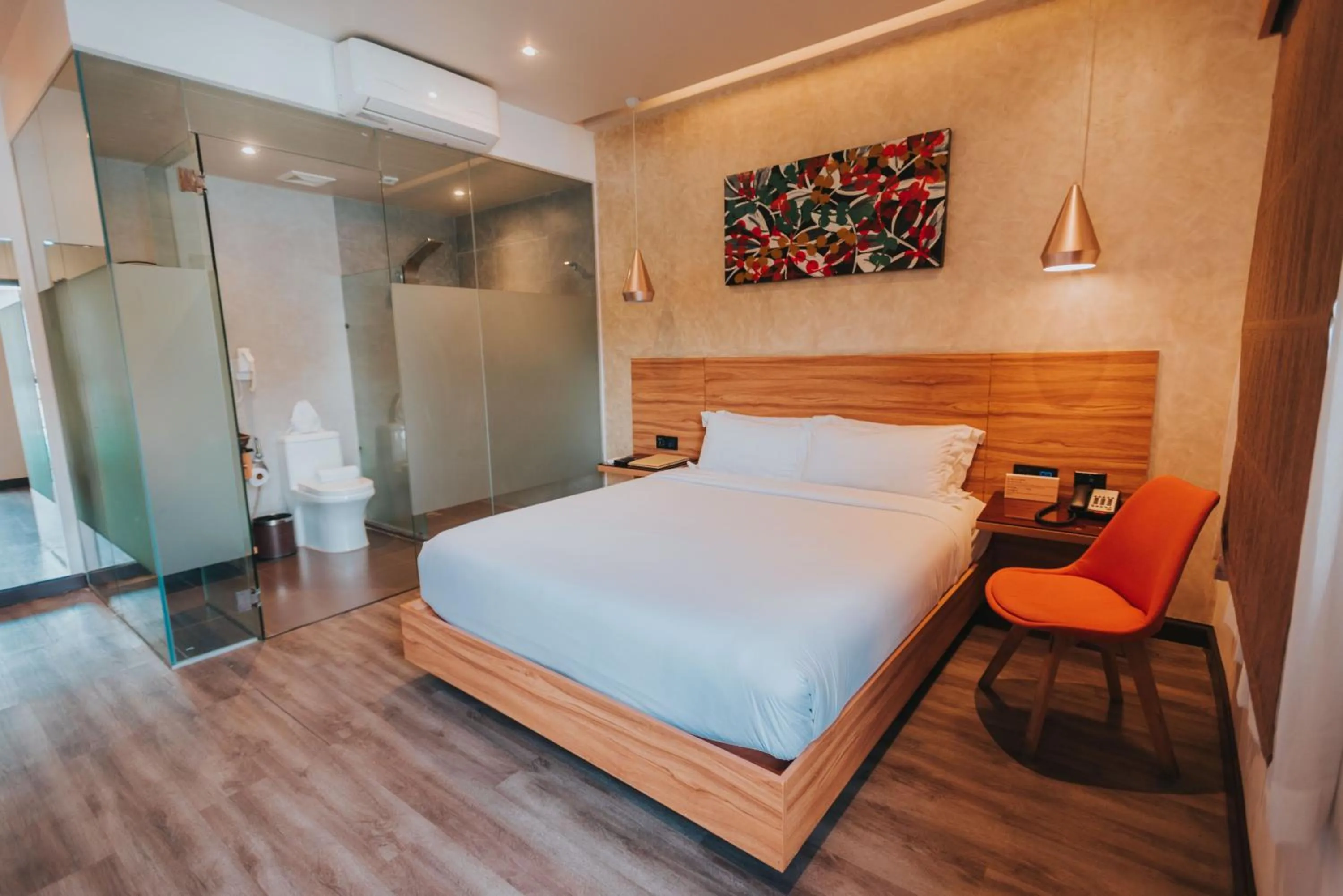 Deluxe King Room - Non-Smoking in SureStay Plus Hotel by Best Western AC LUXE Angeles City