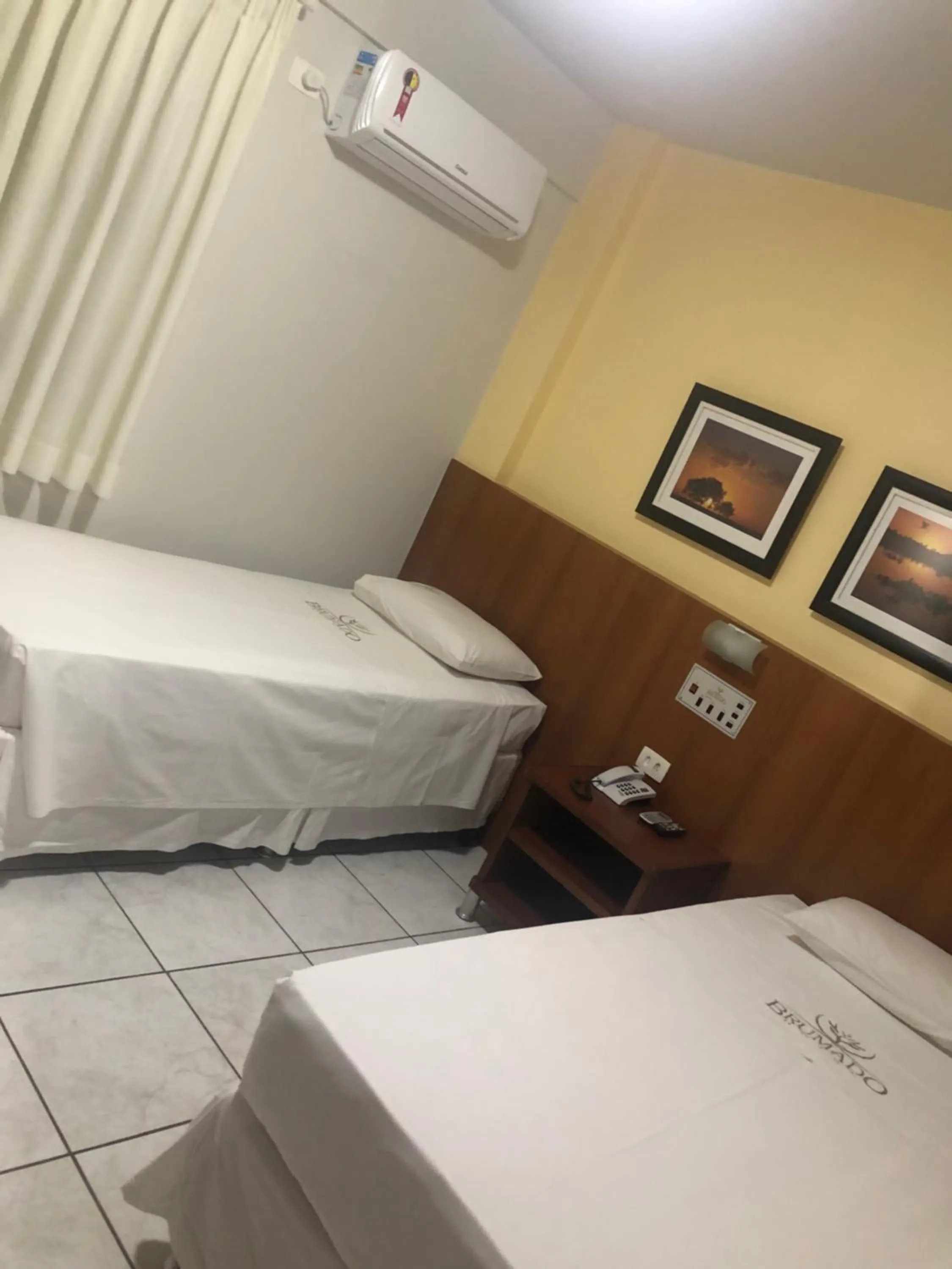 Standard Twin Room - single occupancy in Brumado Hotel