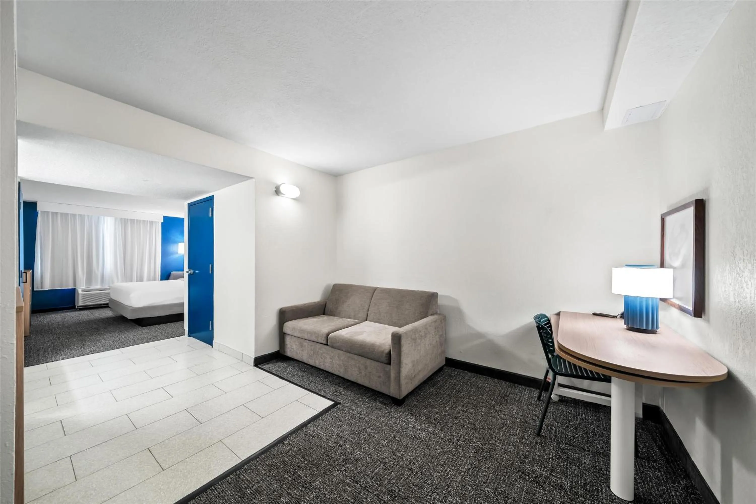 King Studio in Spark by Hilton Orlando near Universal